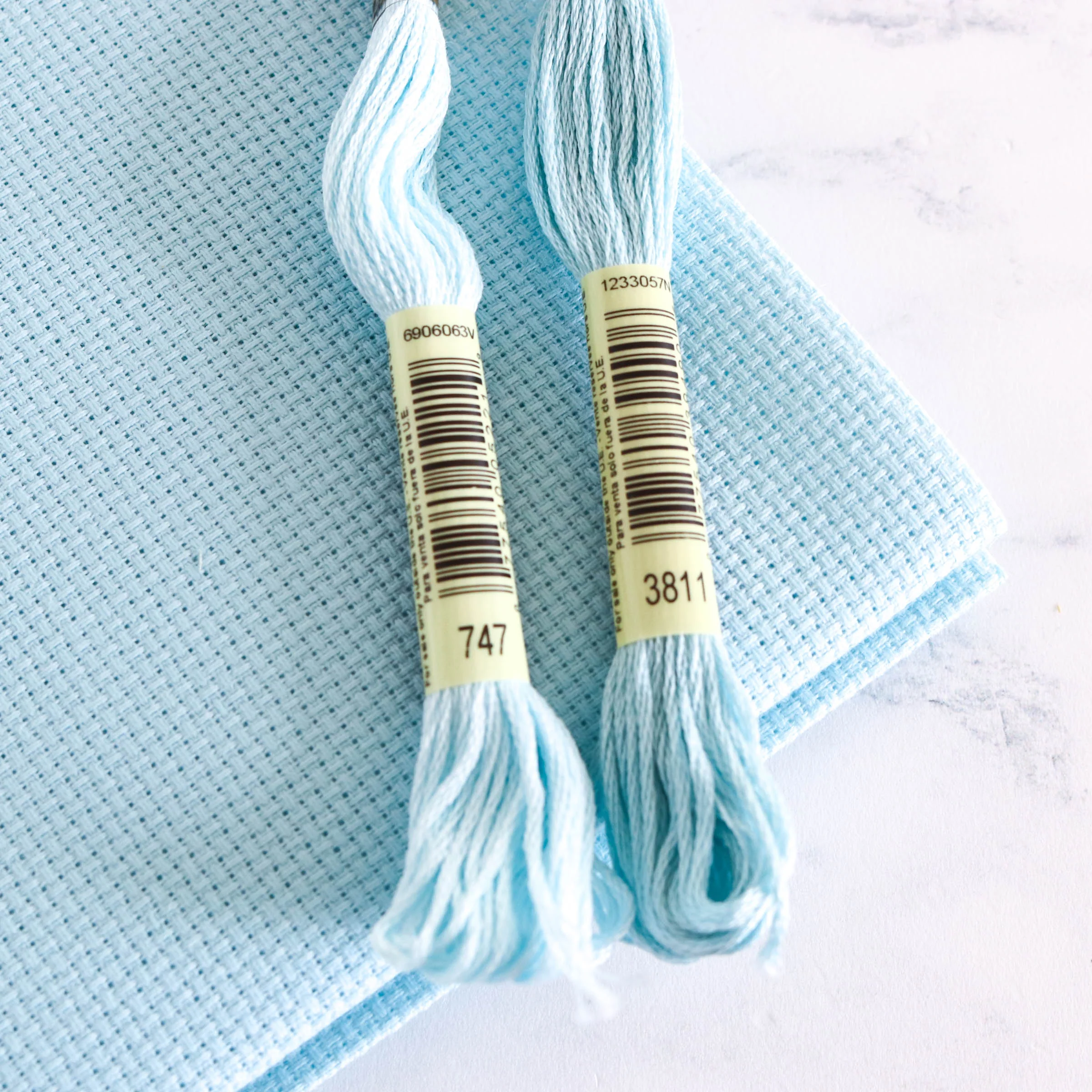 Aqua Aida Cross Stitch Fabric - 14 Count - Image 5