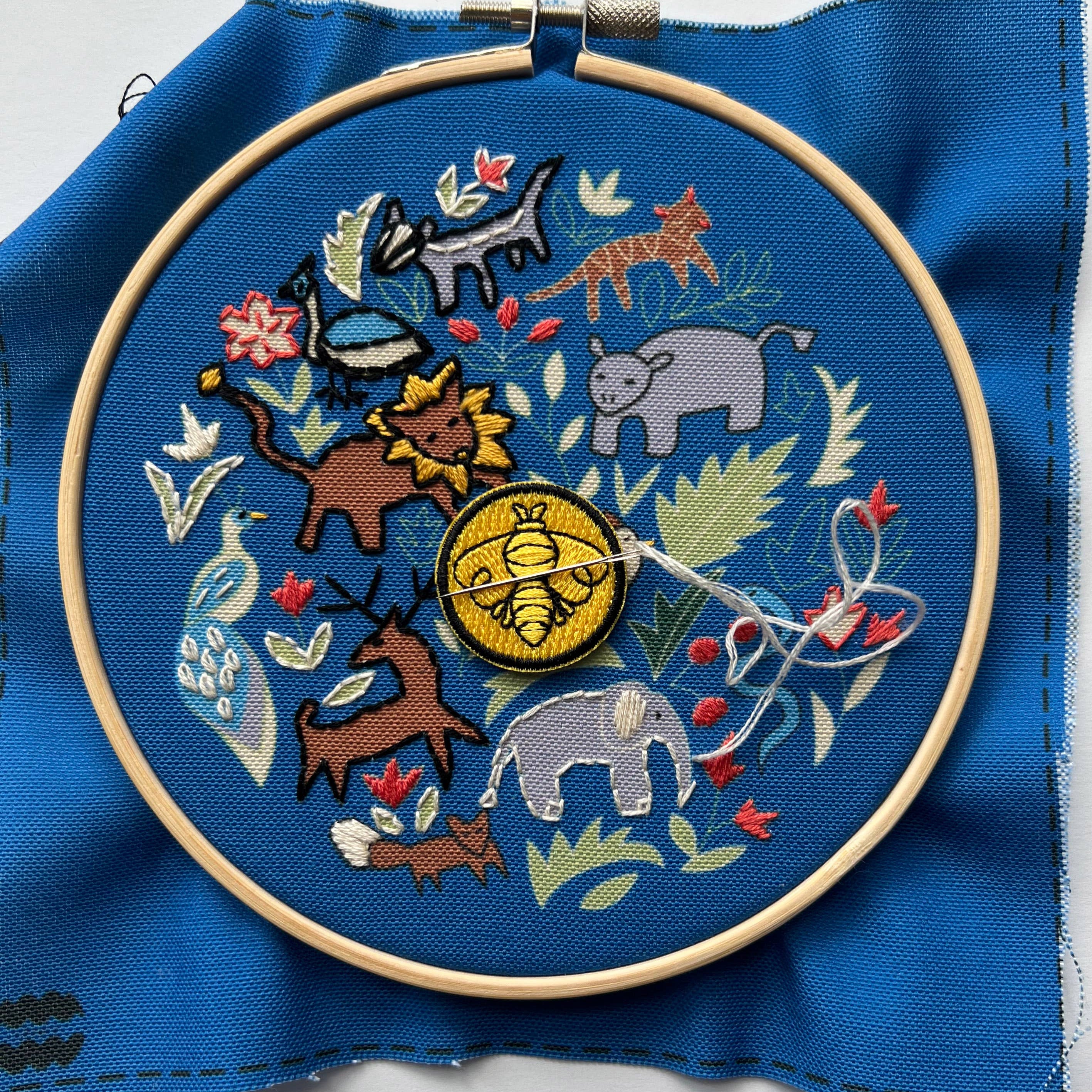Embroidered Bee Needle Minder - Image 3