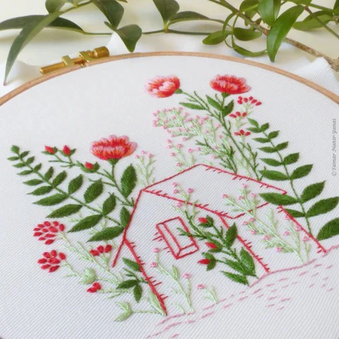 Between the Flowers Hand Embroidery Kit - Image 2