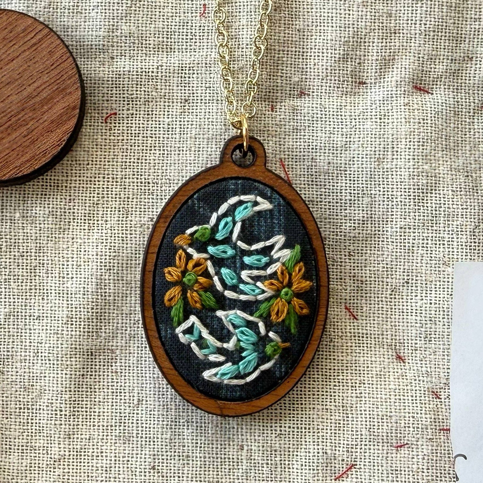 Hand Embroidery Necklace Kit - Birds