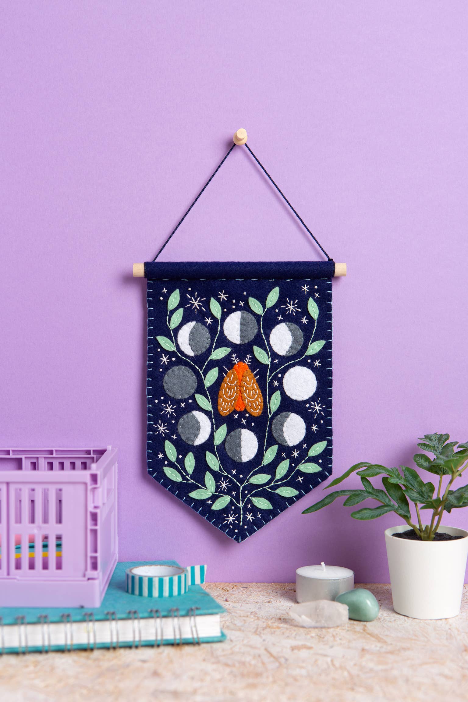 Celestial Pennant Felt Craft Kit - Image 6