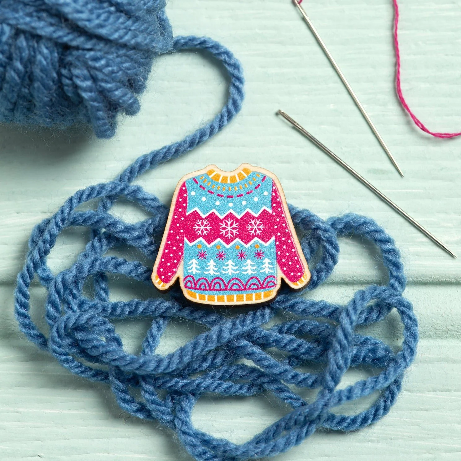 Christmas Jumper Needle Minder - Image 3