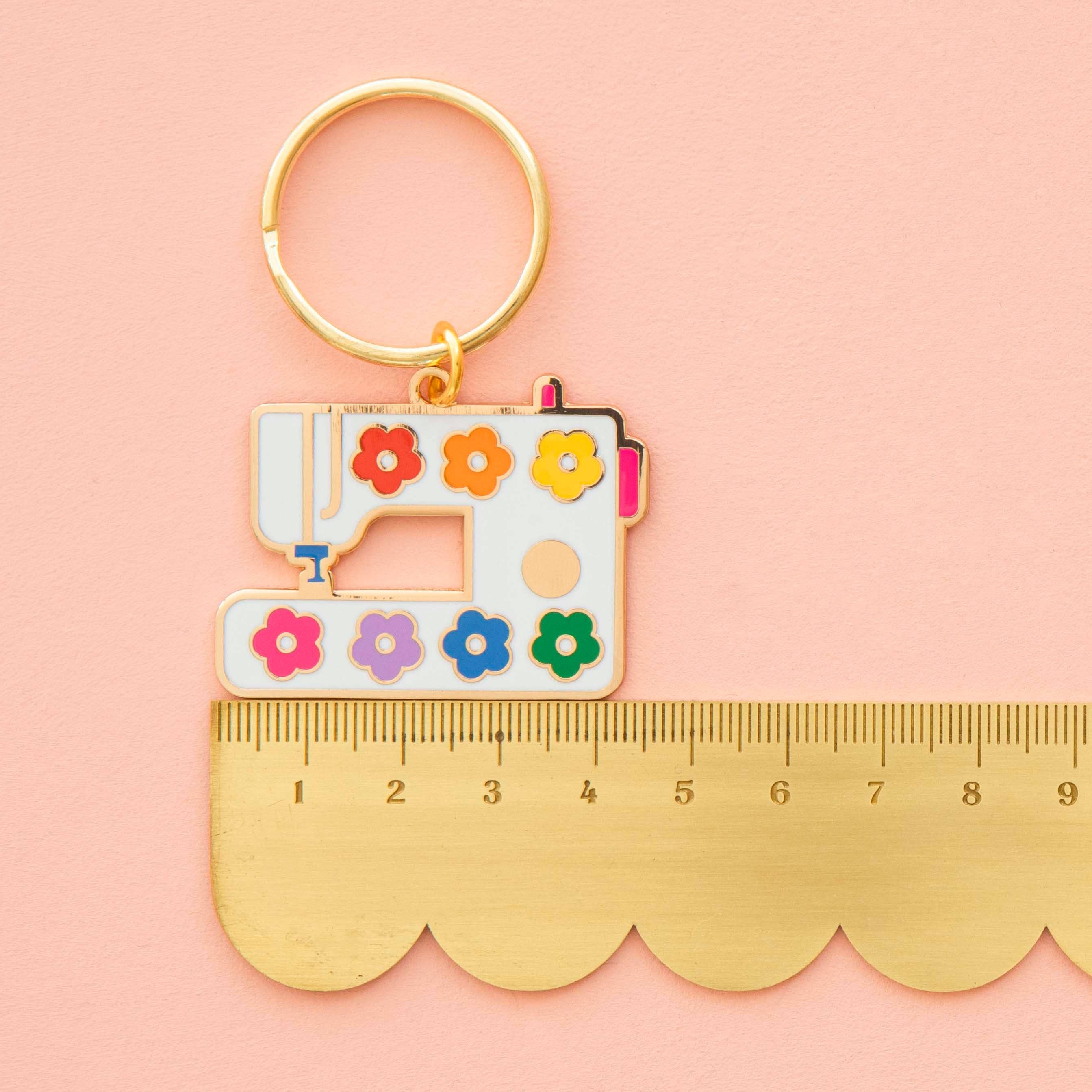 Daisy Sewing Machine Enamel Keychain - Image 3