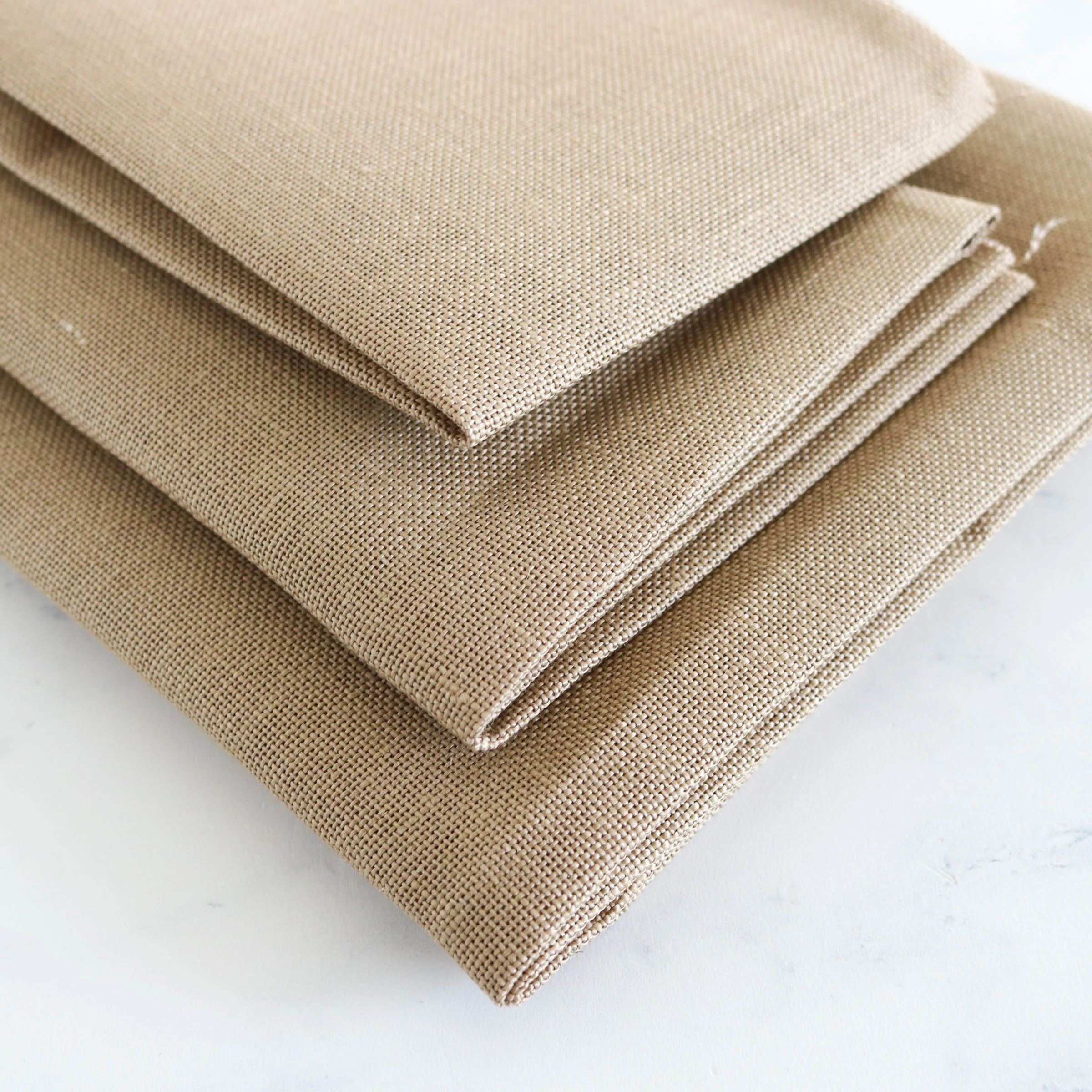 28-count Cashel Linen Fabric - Dirty - Image 2