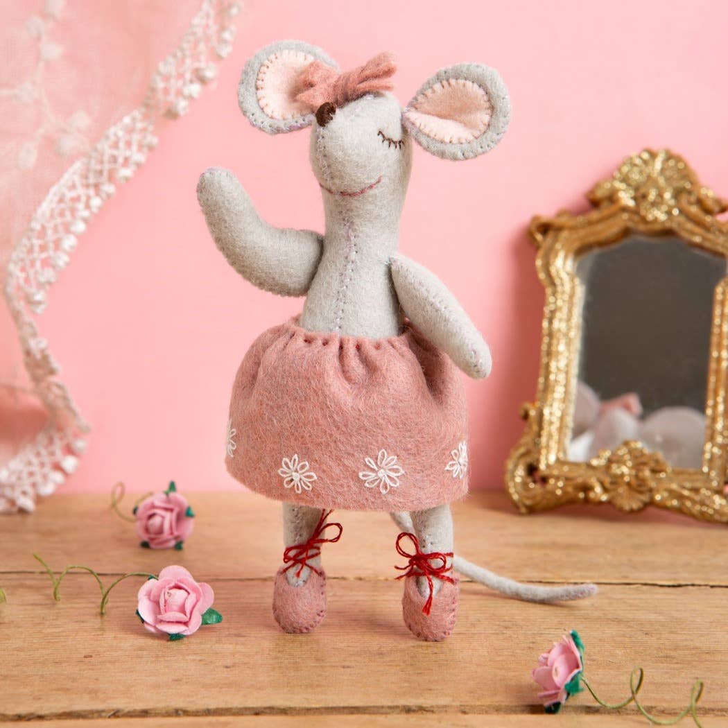 Felt Craft Mini Kit - Little Mouse the Ballet Dancer - Image 2