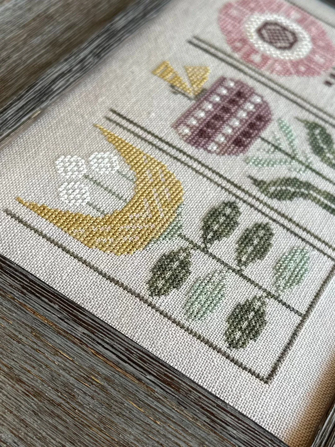 Floral Etching 2 Cross Stitch Pattern - Image 3
