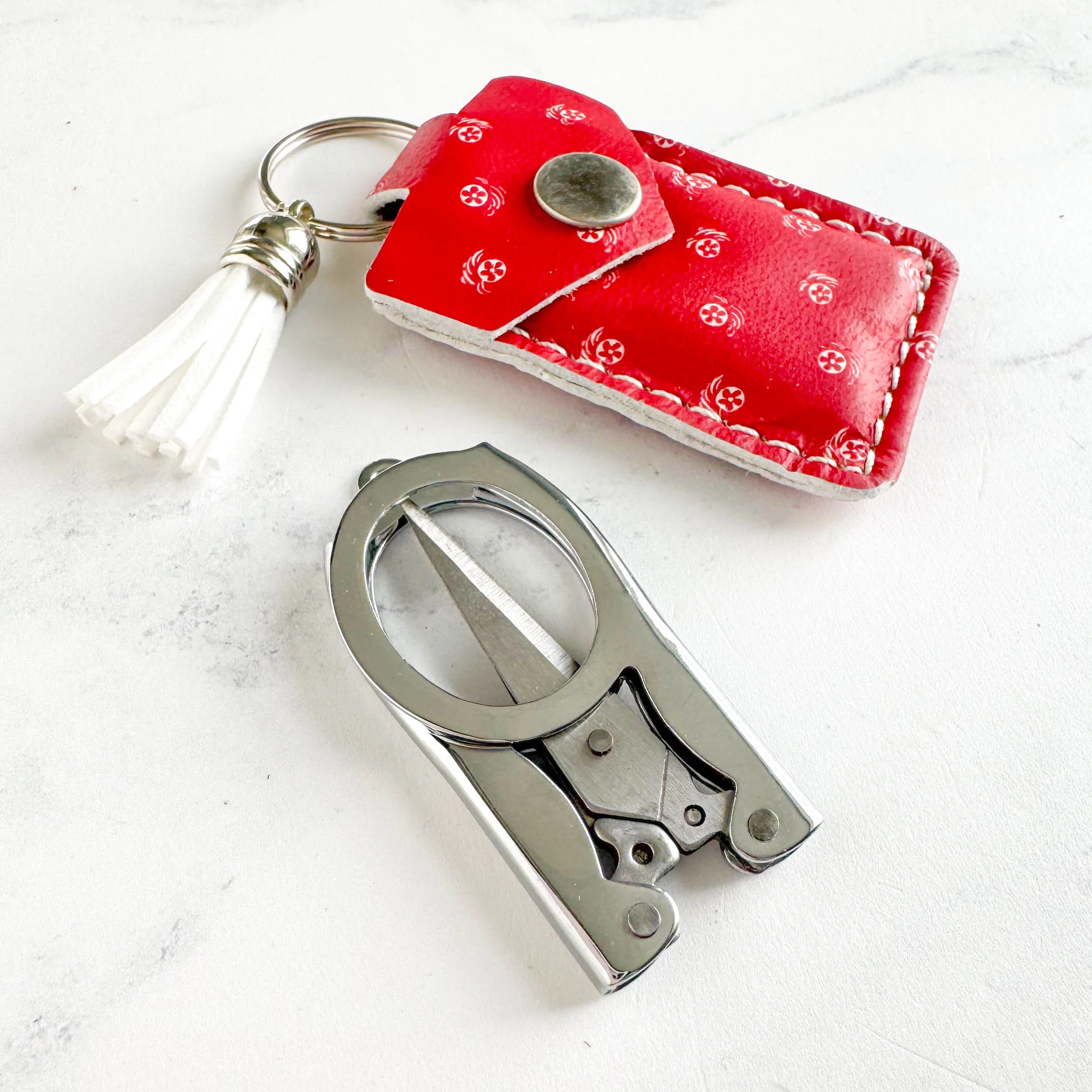 Folding Scissors with Leather Pouch - Prairie - Image 2