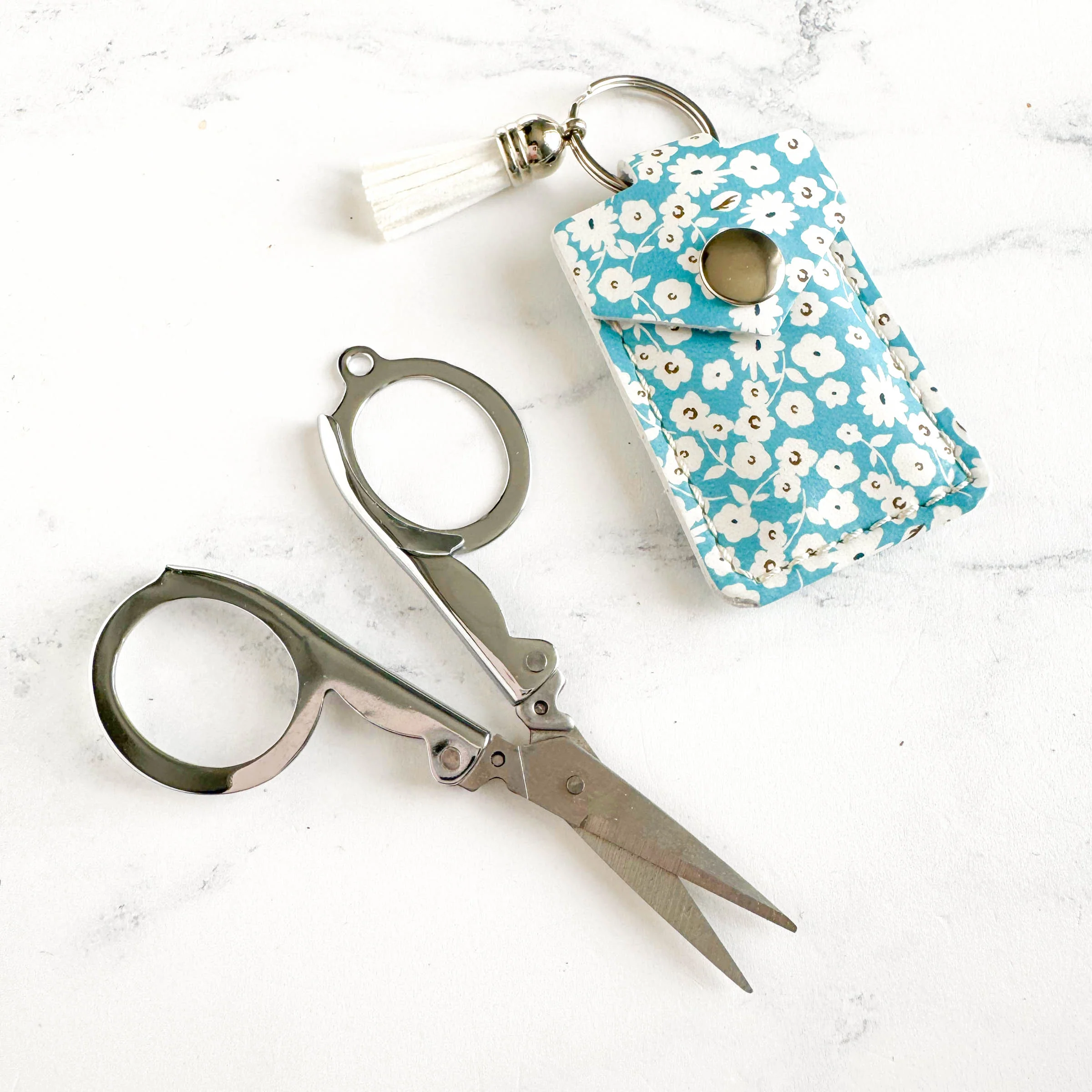 Folding Scissors with Leather Pouch - Spring Gardens