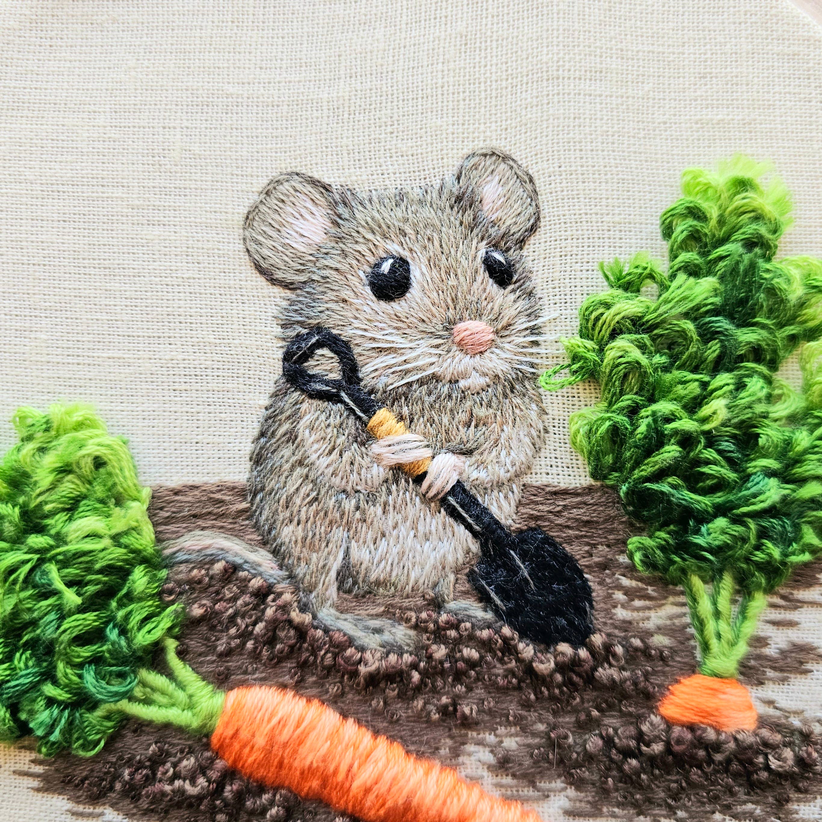 Garden Mouse Hand Embroidery Kit - Image 2