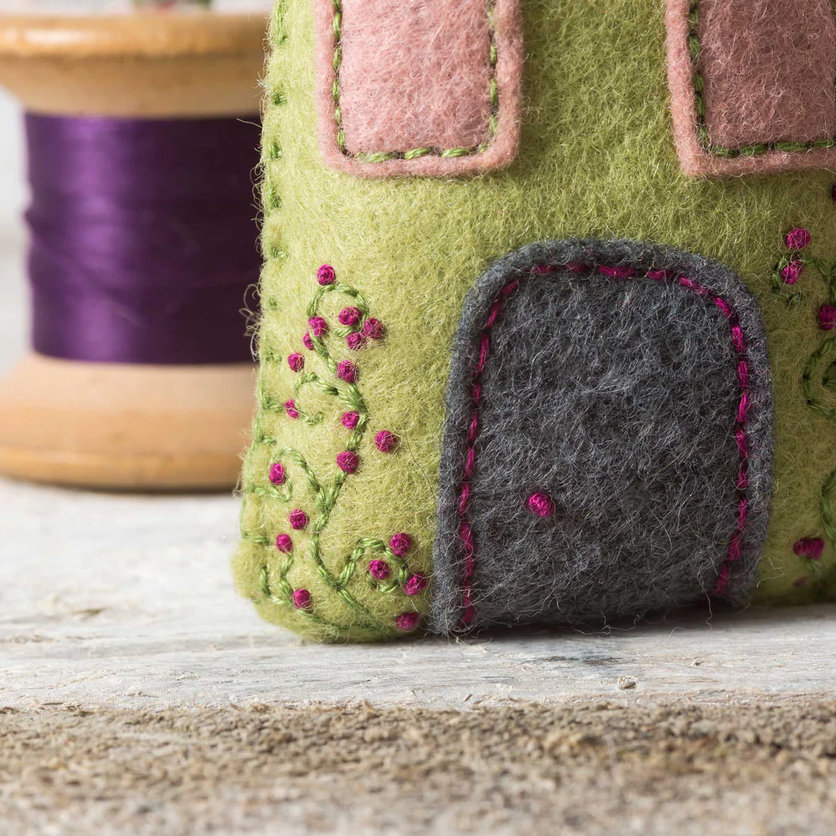 Hand Stitched Felt Craft Kit - Lavender Houses - Image 3