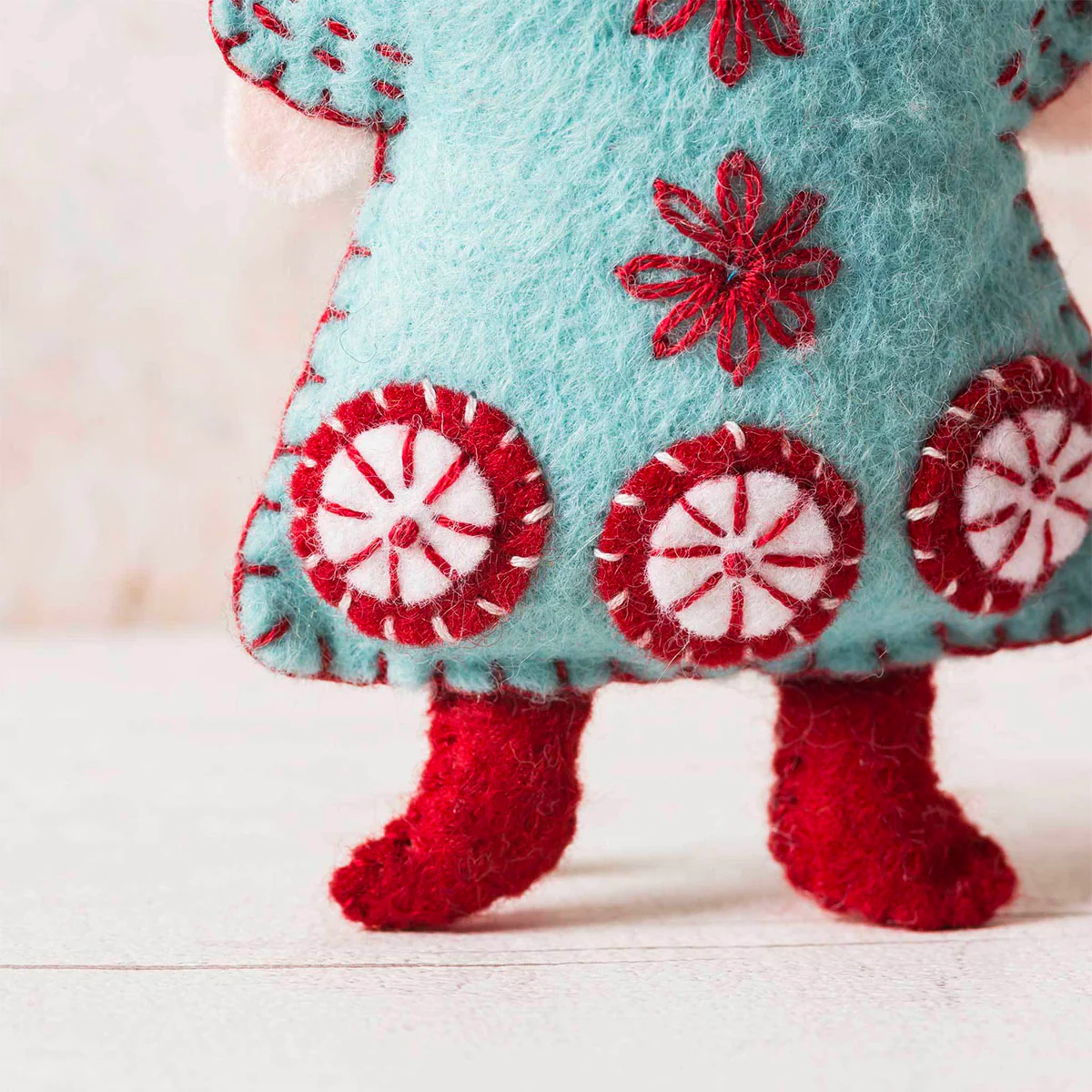 Hand Stitched Felt Craft Kit - Scandinavian Angels - Image 3