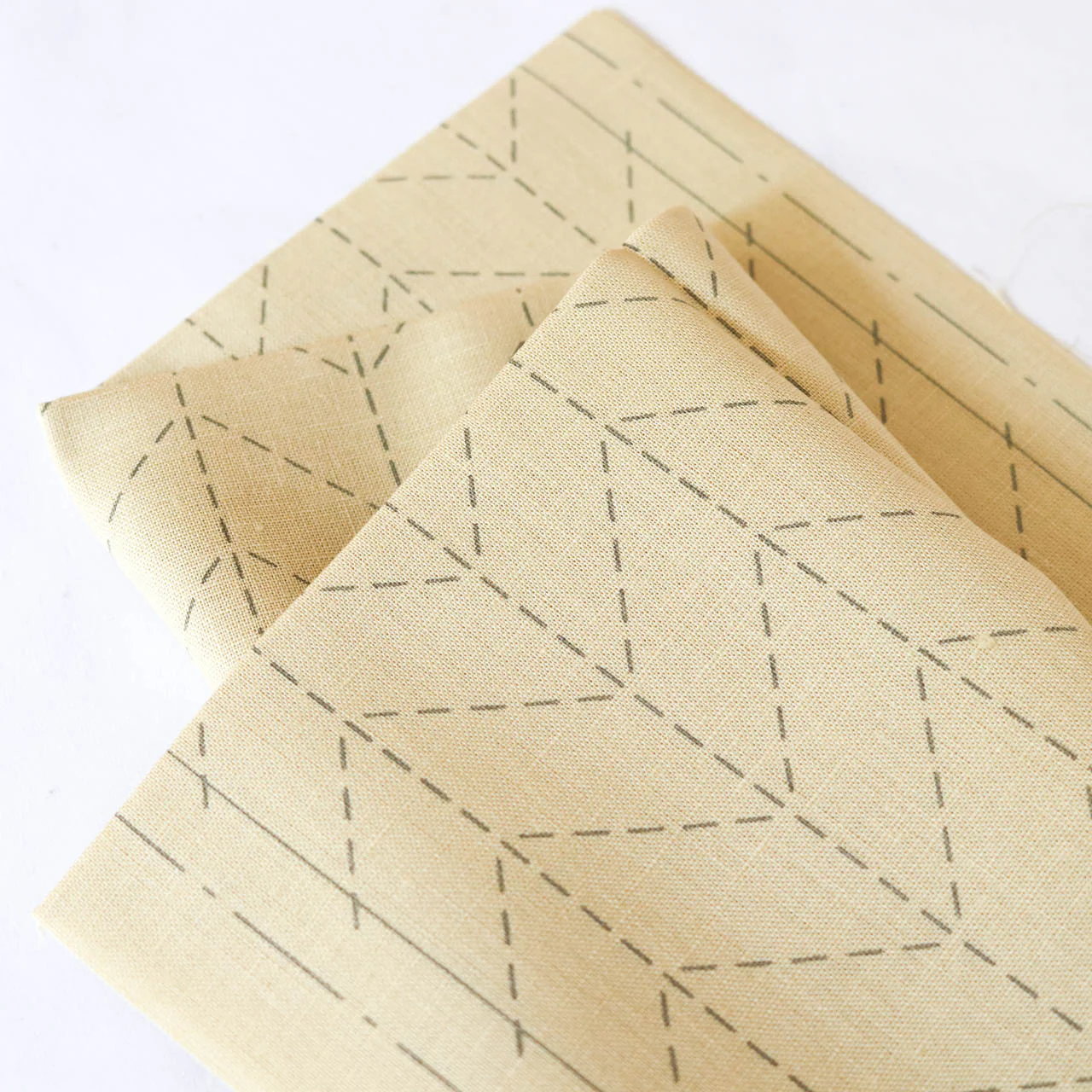 Hidamari Preprinted Sashiko Cloth - Sugiaya (Herringbone) - Image 5