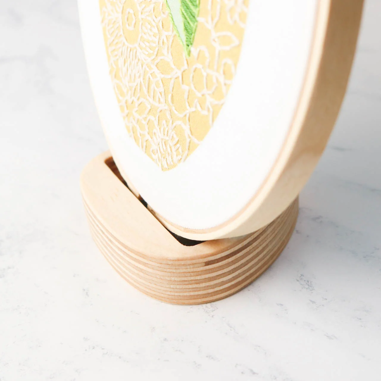 Hoop Prop Embroidery Hoop Stand - Image 4