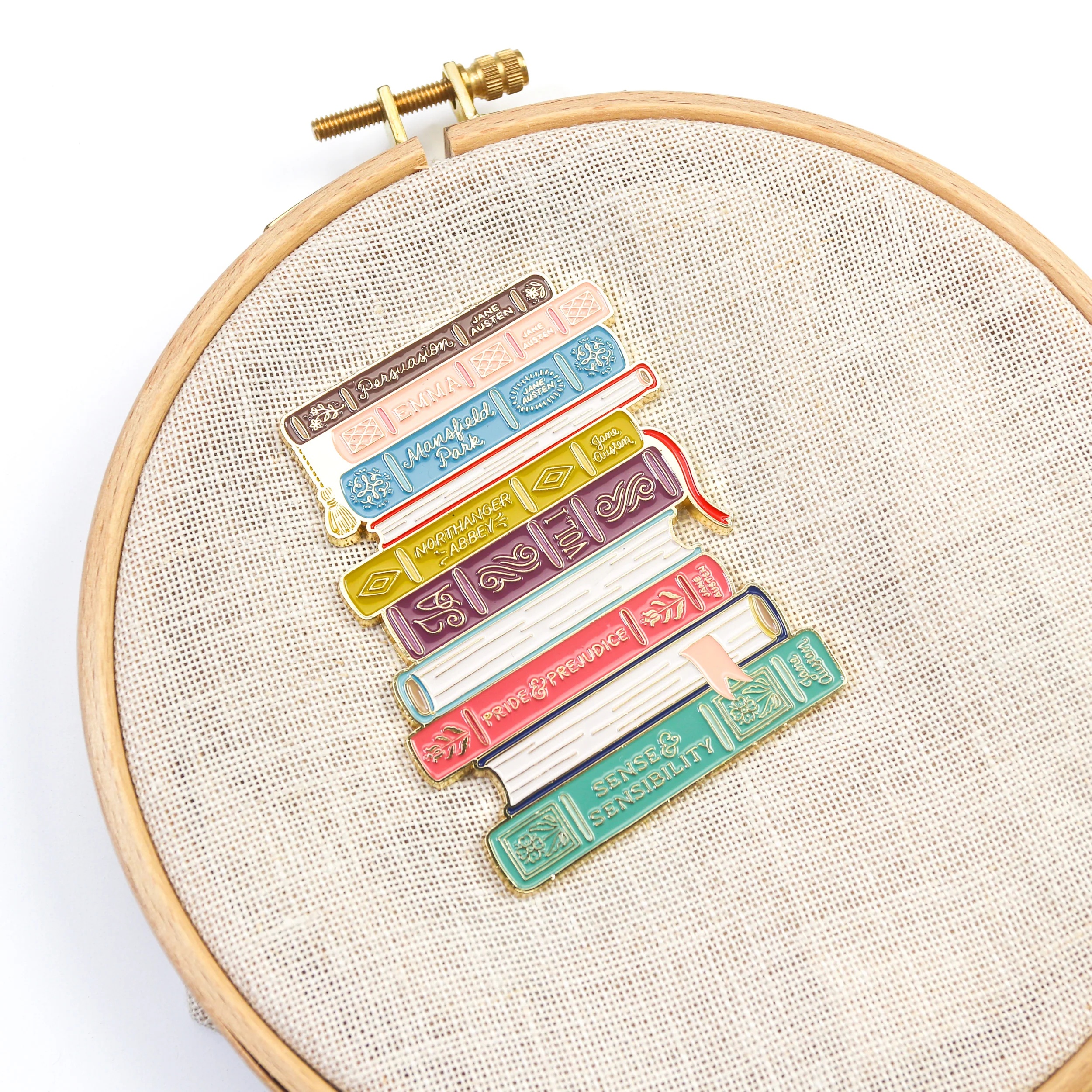 Jane Austen Books Needle and Scissor Minder - Image 4