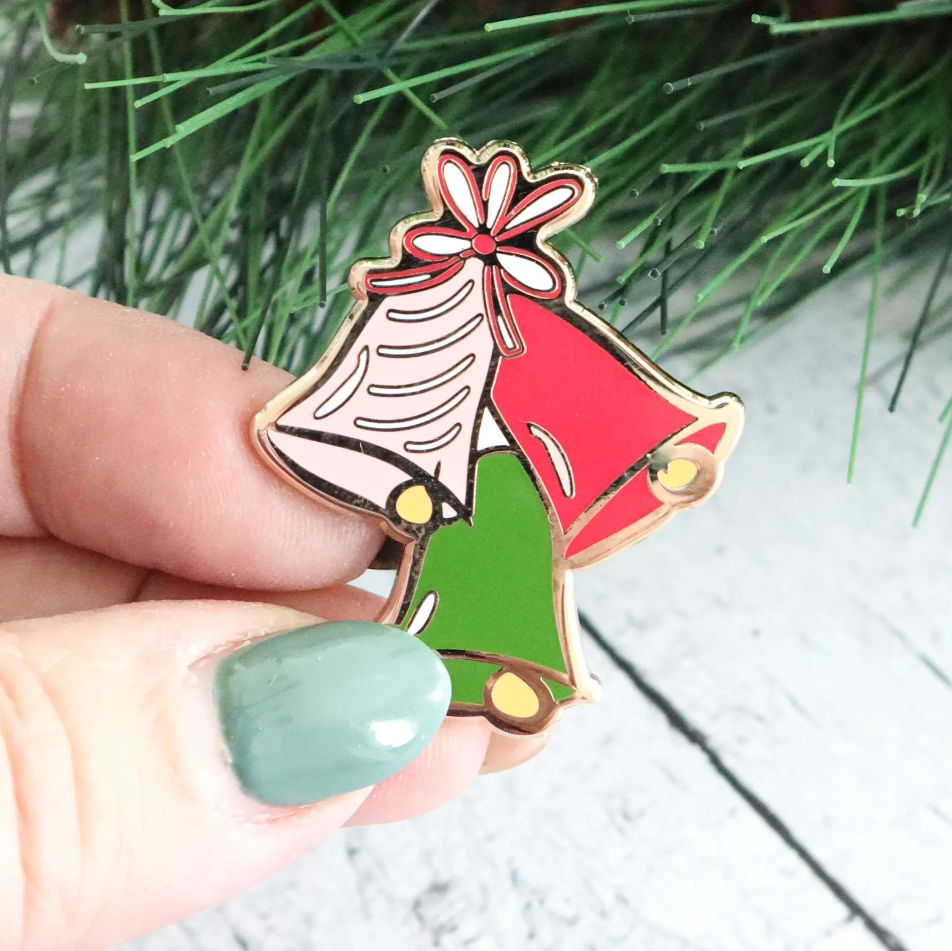 Jingle Bells Holiday Needle Minder - Image 2