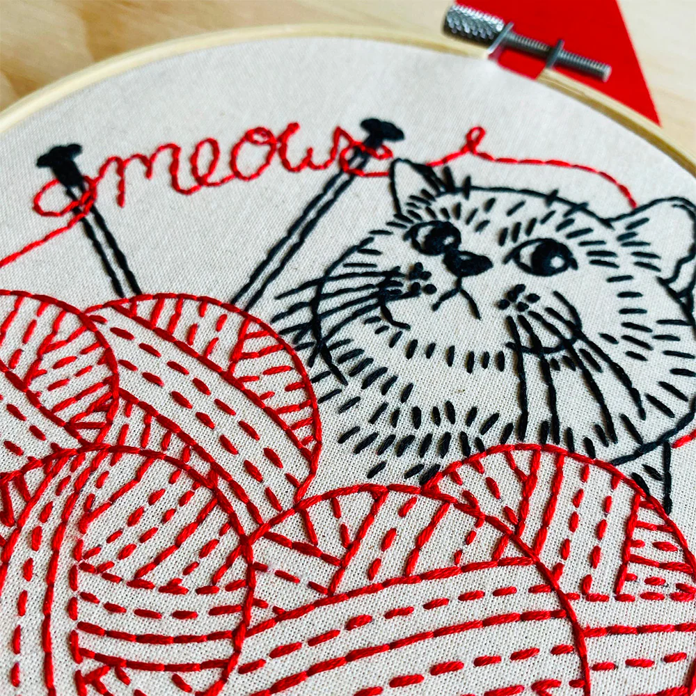 Knittin' Kitten Hand Embroidery Kit - Image 2