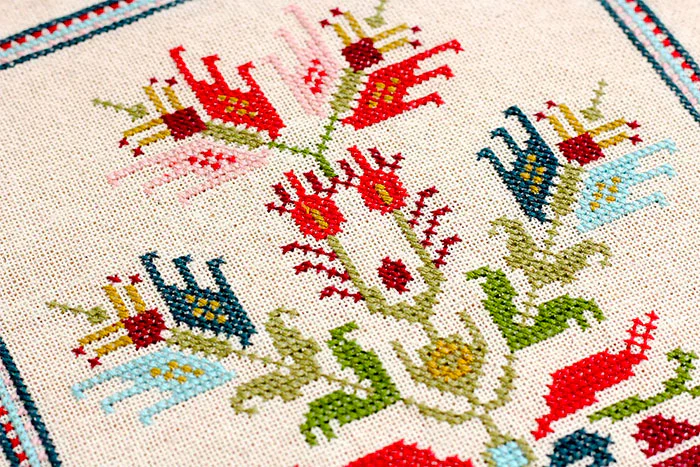 Mediterranean Folk Cross Stitch Kit -Grecian Urn #2 - Image 3