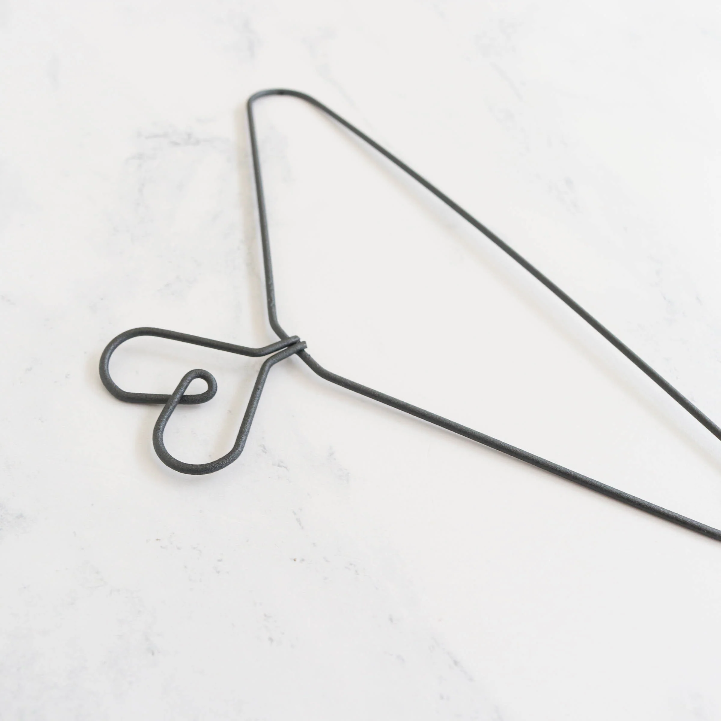 Metal Needlework Hanger with Heart Top - Image 3