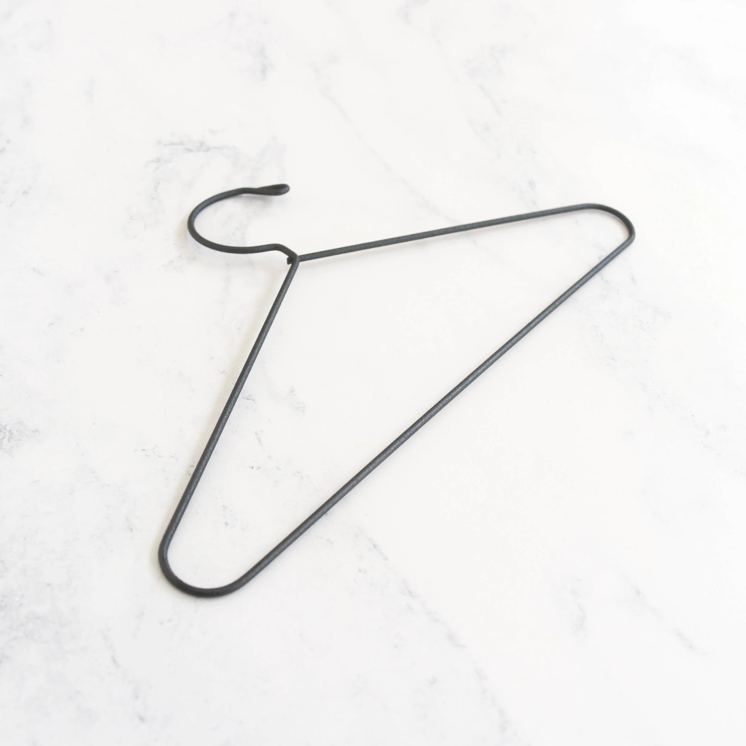 Metal Needlework Hanger with Hook Top - Image 4