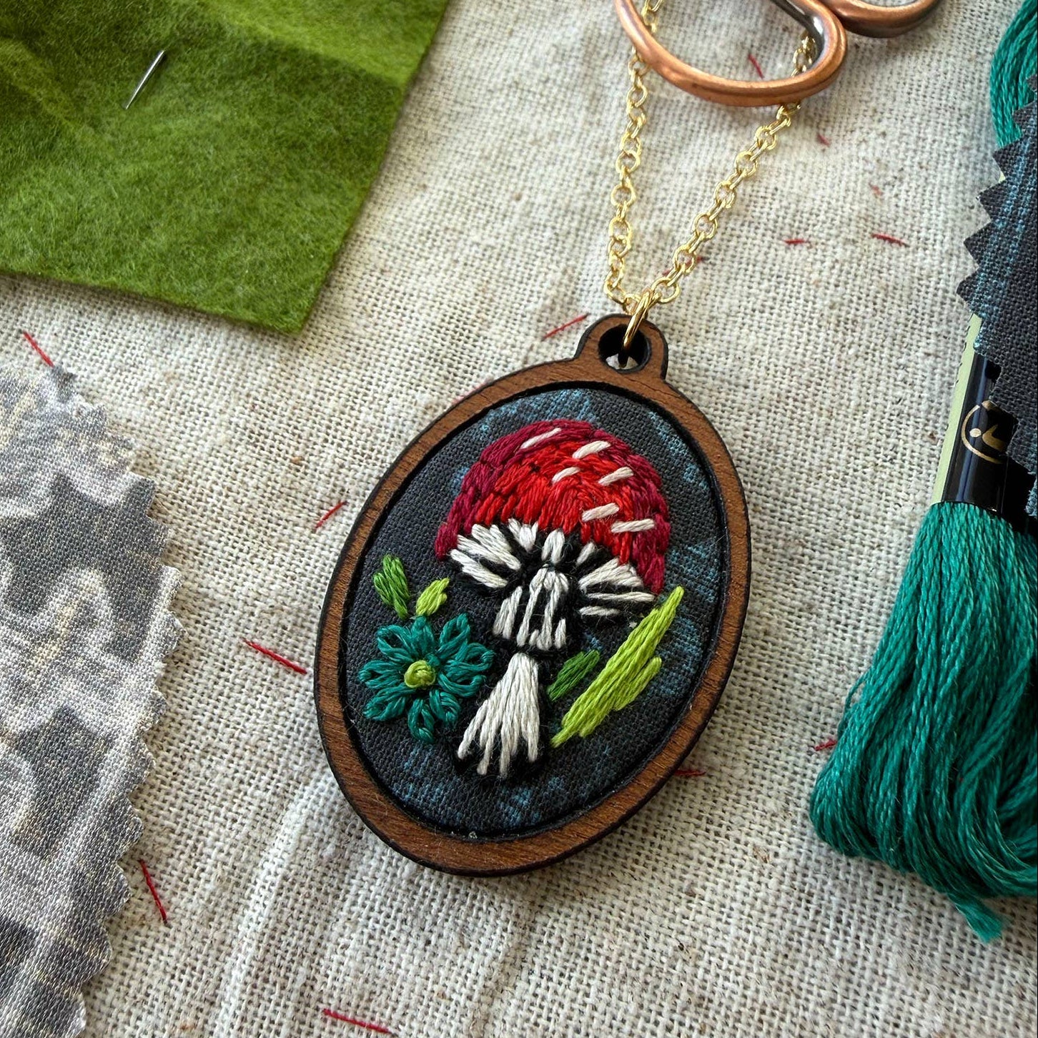 Hand Embroidery Necklace Kit - Mushroom - Image 2