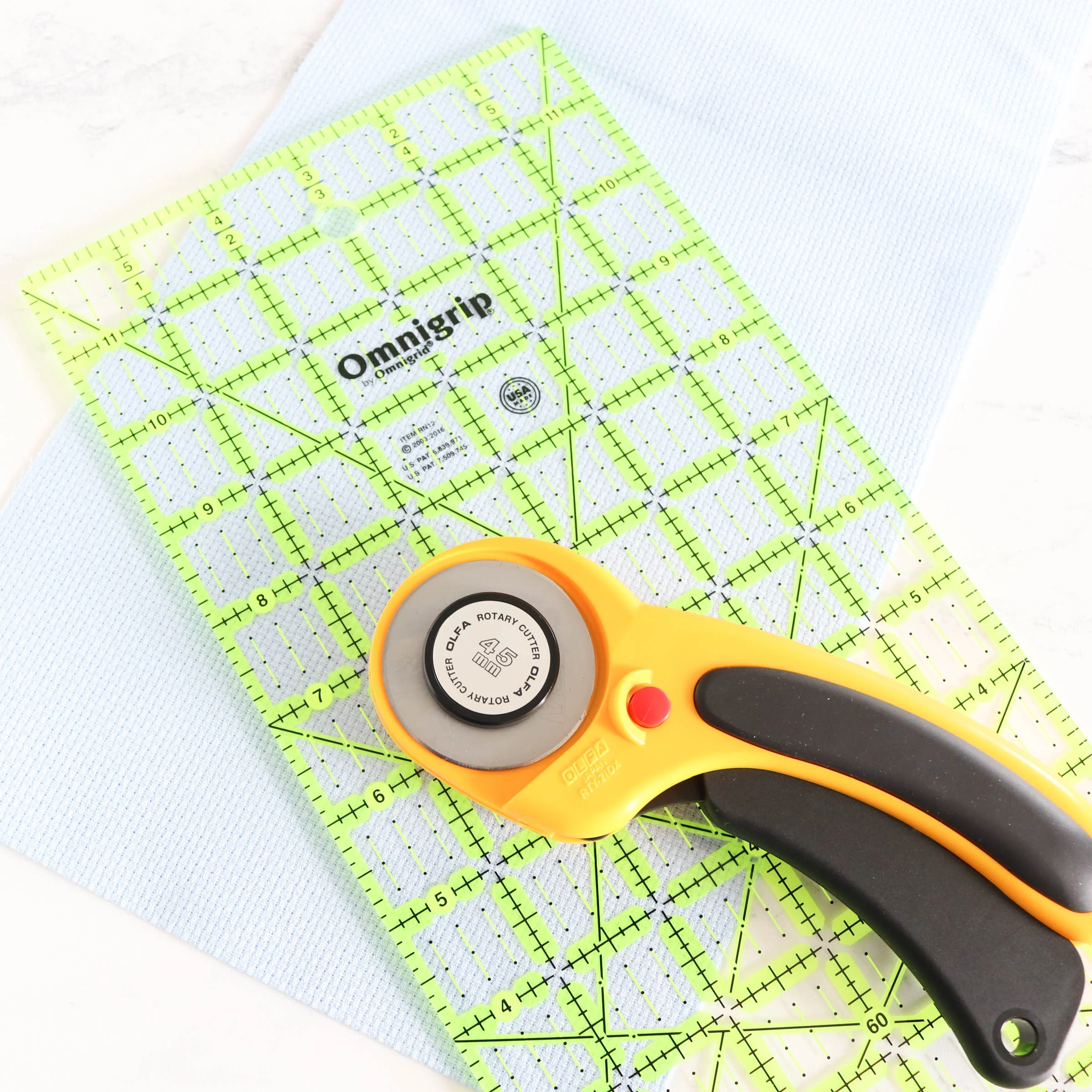 Omnigrip Clear Acrylic Ruler - 6" x 12" - Image 3