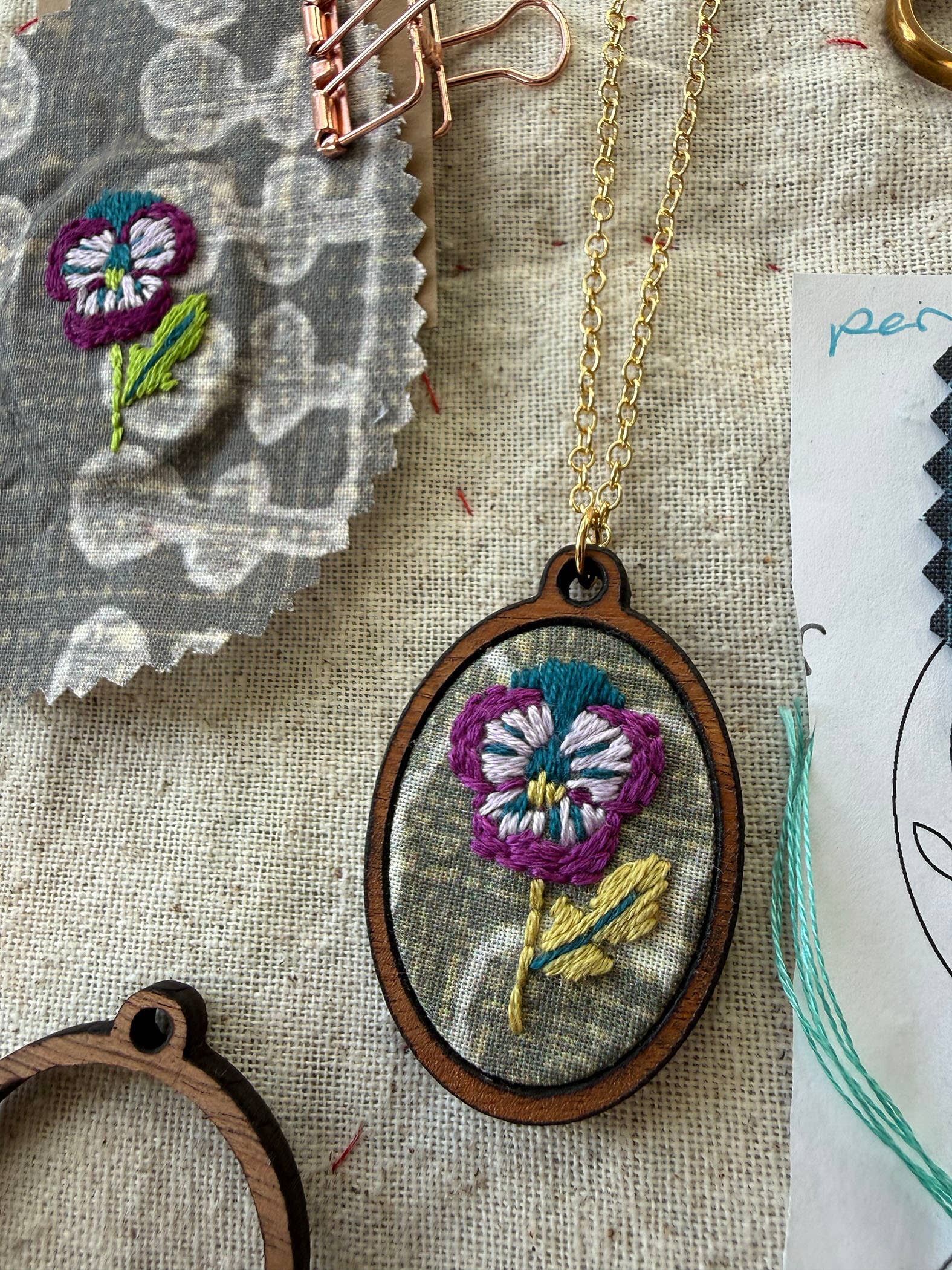 Hand Embroidery Necklace Kit - Purple Pansy - Image 6