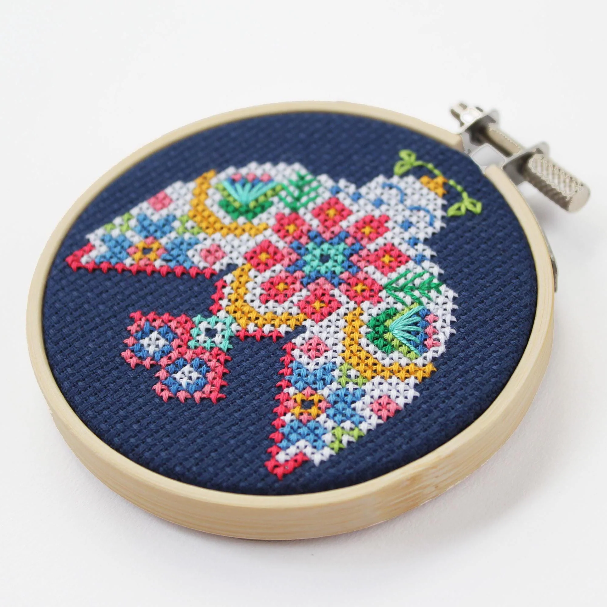 Peace Dove Cross Stitch Kit - Image 2