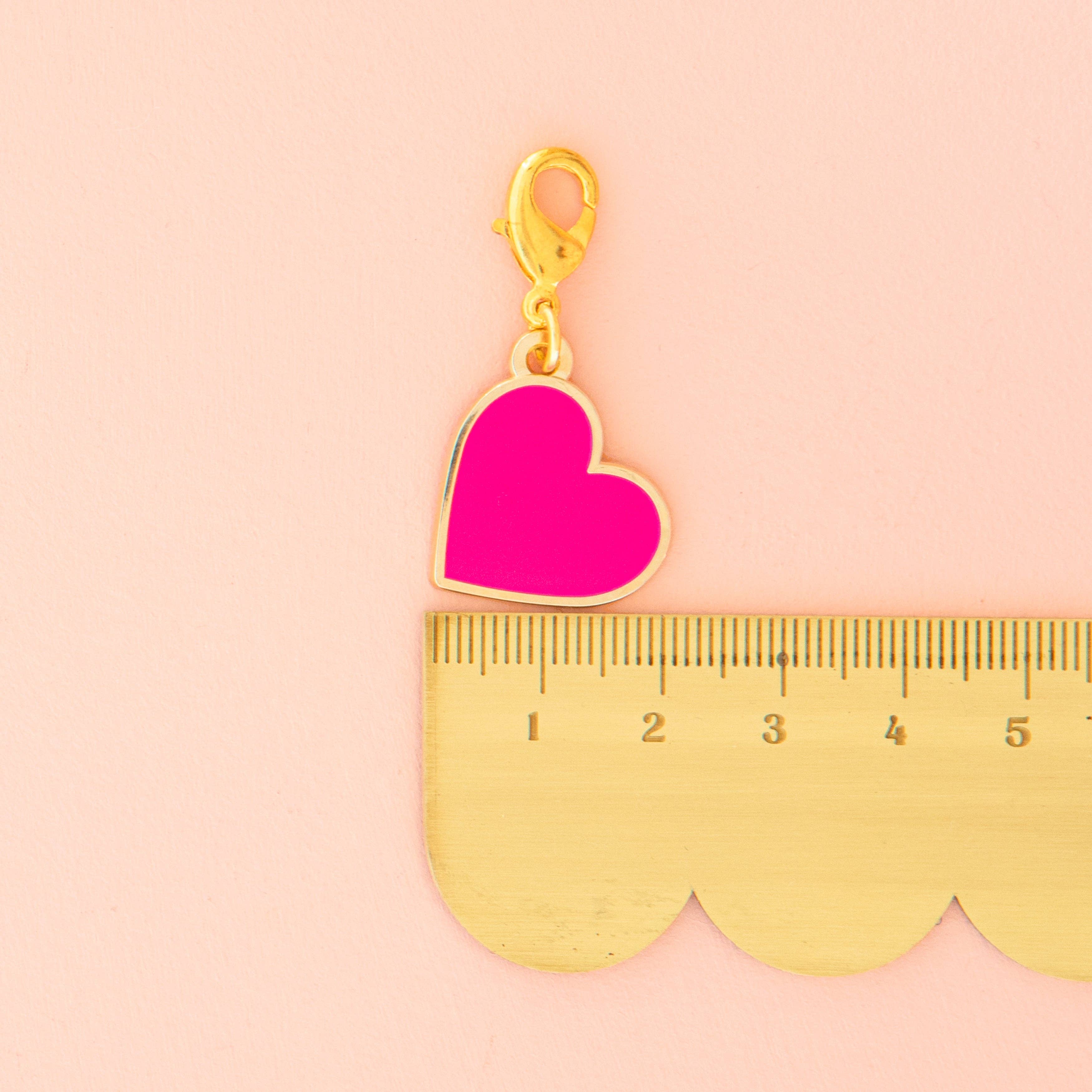 Pink Heart Removable Zipper Charm - Image 3