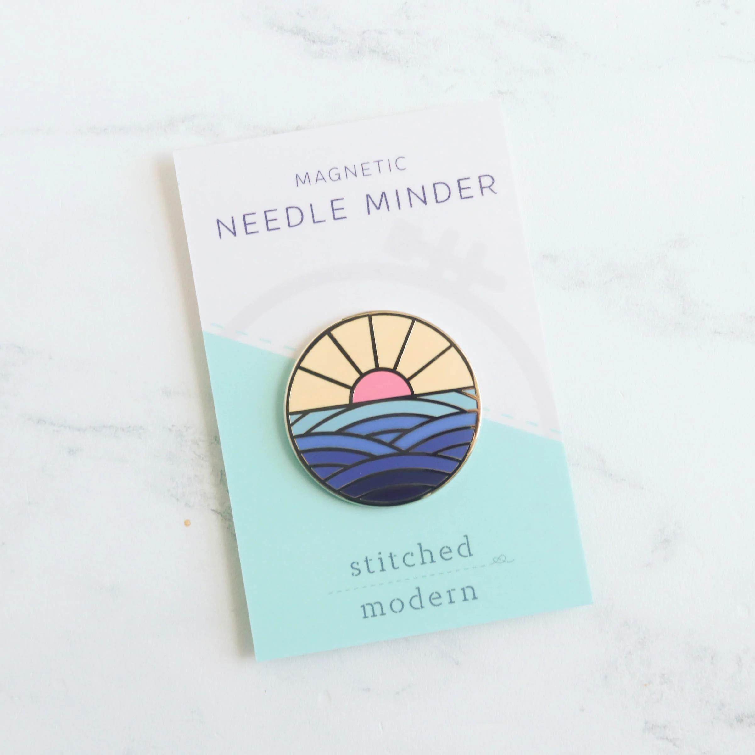 Pink Horizon Magnetic Needle Minder - Image 3