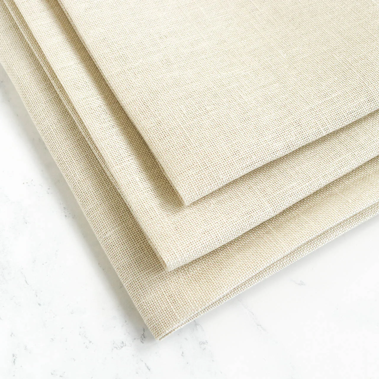 Platinum Cashel Linen Fabric - 28 count