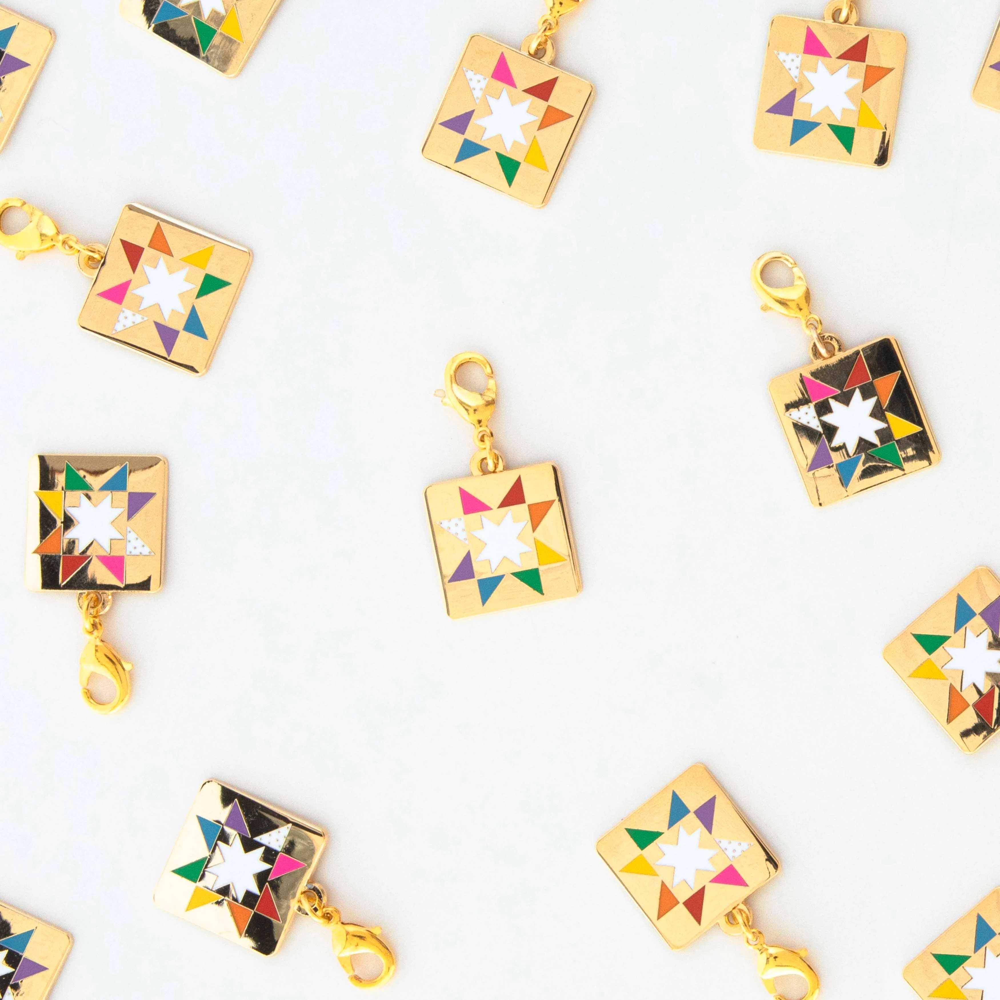 Quilt Star Removable Zipper Charm - Image 2