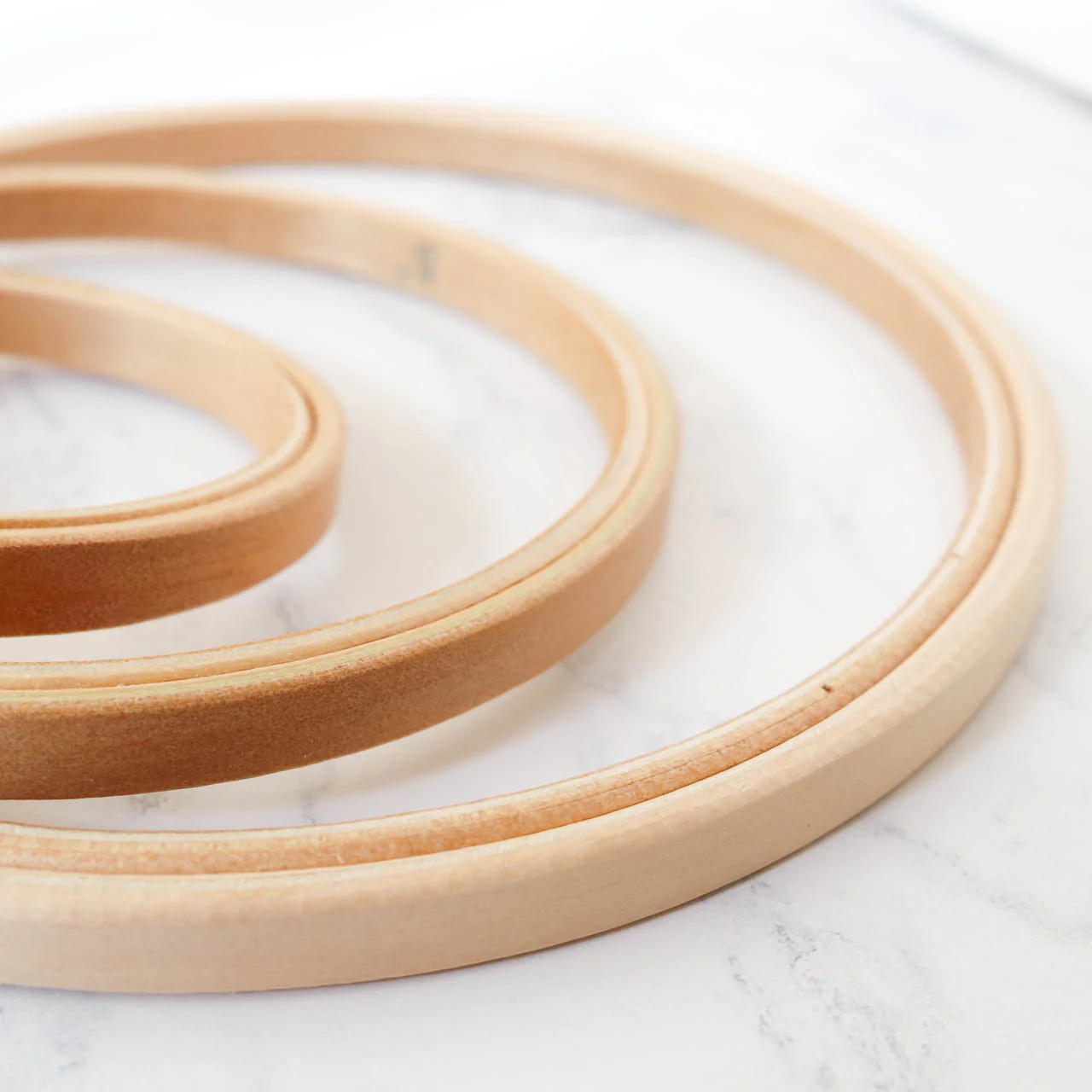 Round Edge Wood Embroidery Hoop - Image 3