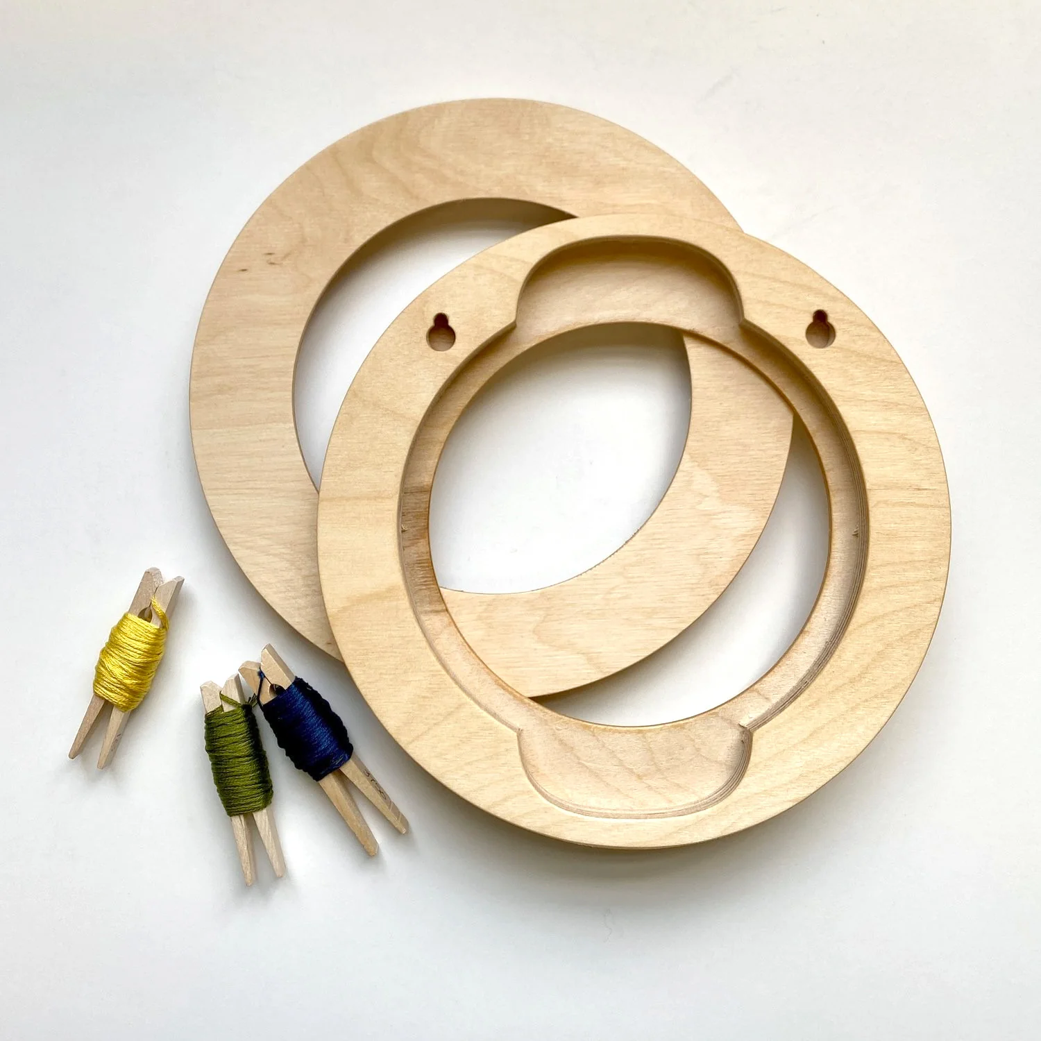 Round Embroidery Hoop Frame - 6 inch - Image 3