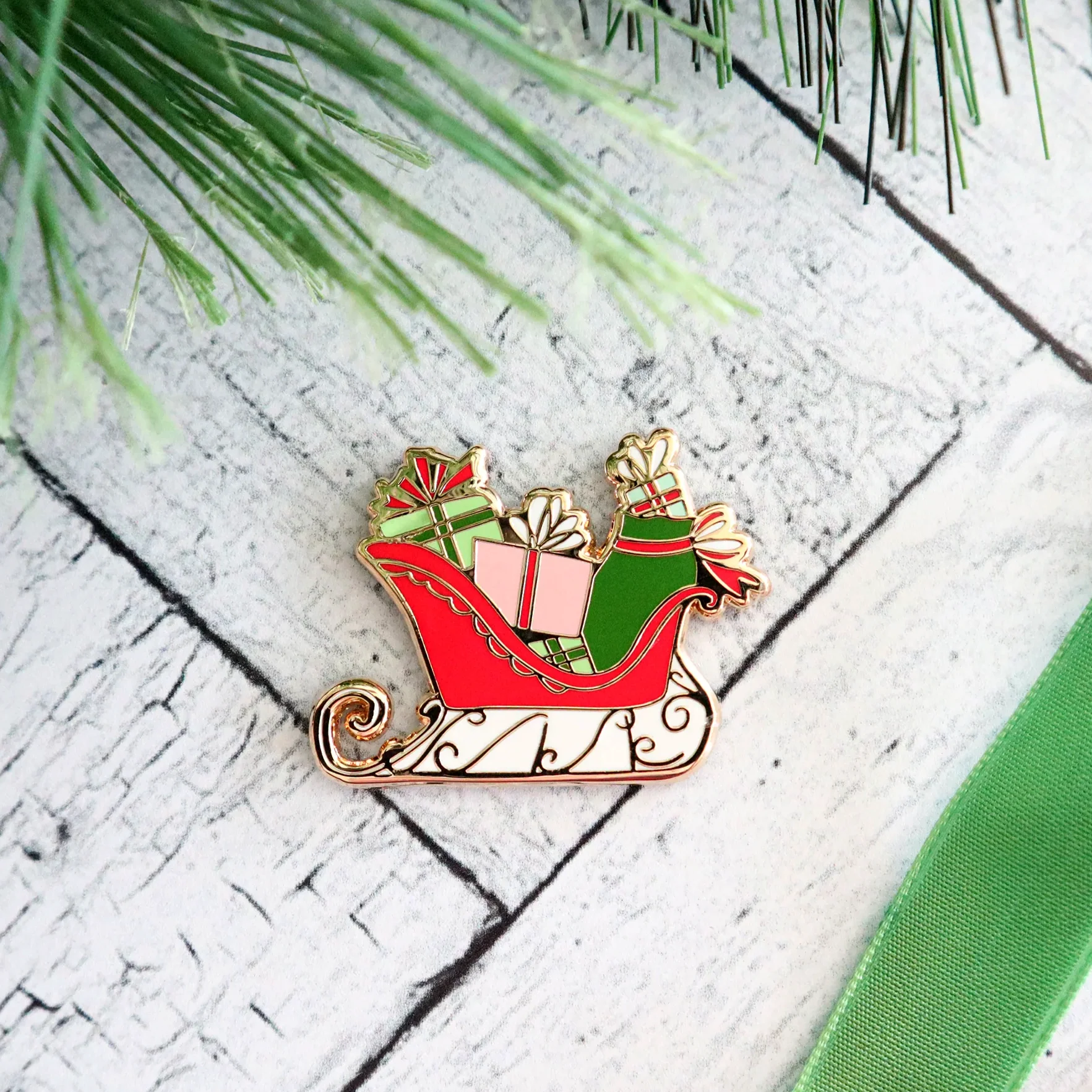 Santa's Sleigh Needle Minder - Image 2