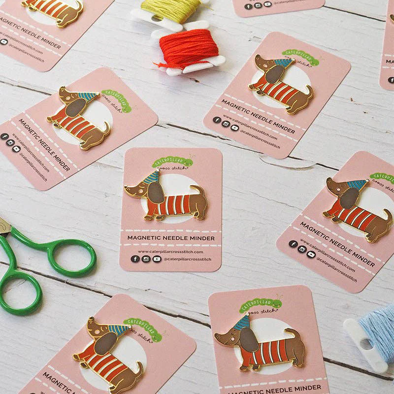 Sausage Dog Dachshund Magnetic Needle Minder - Image 3