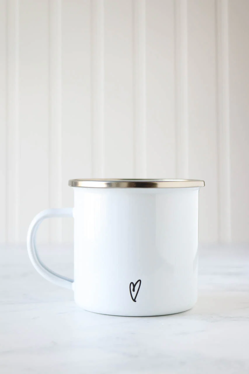 Sit Sip Stitch Enamel Camp Mug - Image 3
