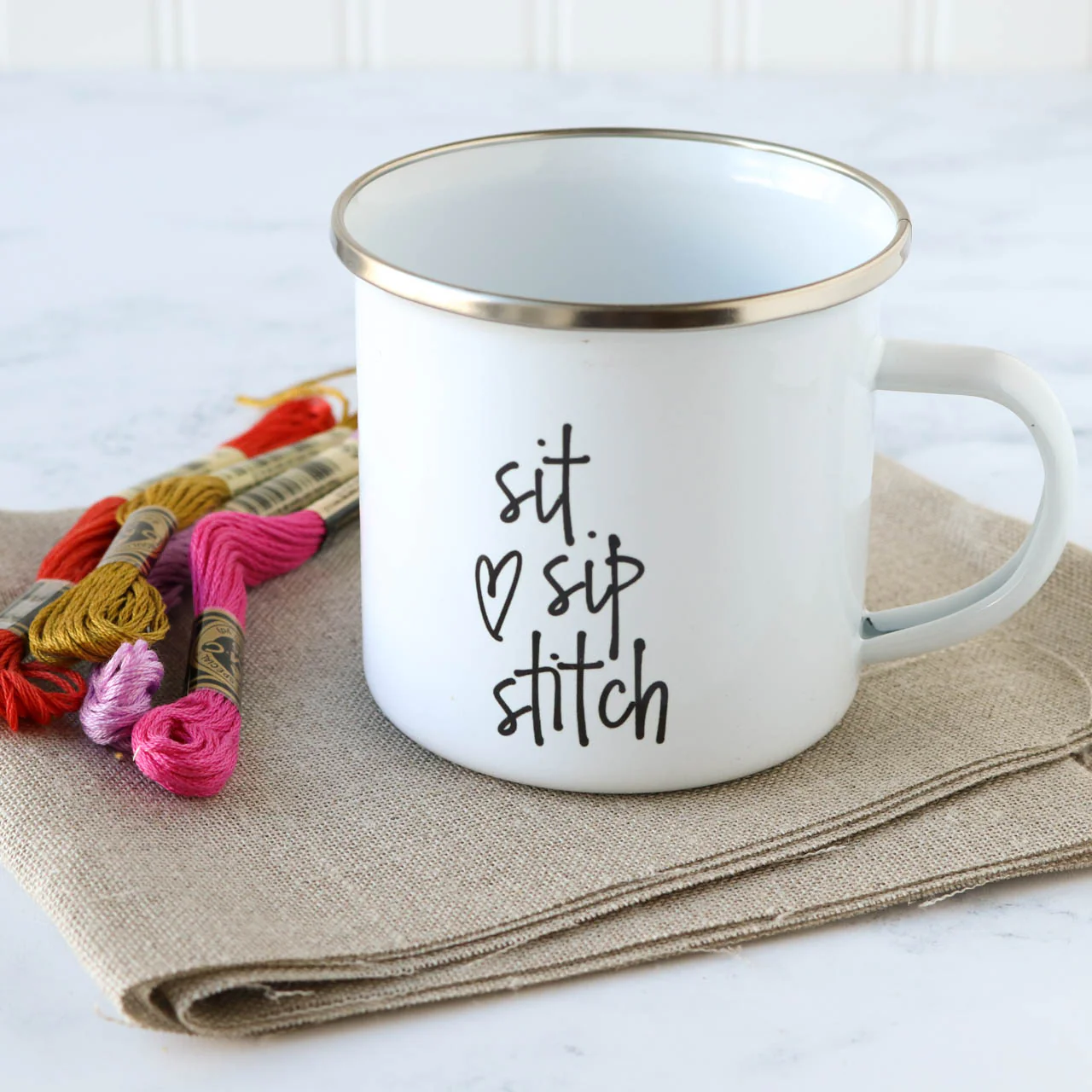 Sit Sip Stitch Enamel Camp Mug - Image 4