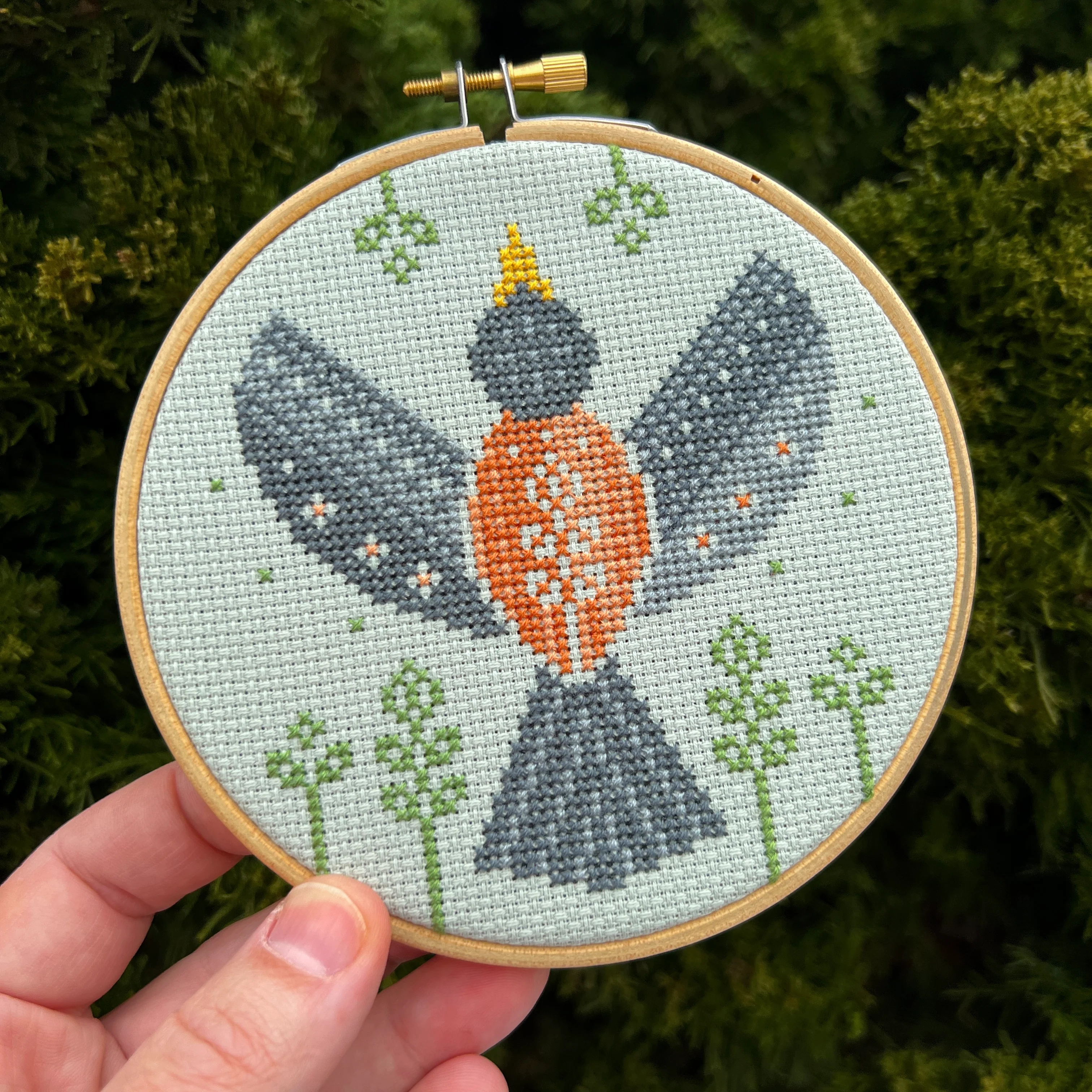 Spring Robin Cross Stitch Pattern - Image 3