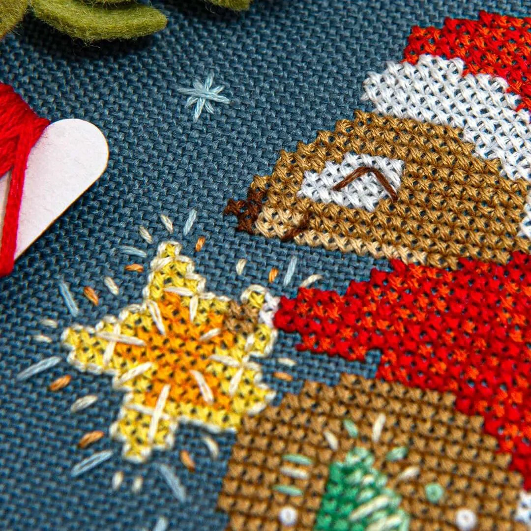 Squirrel's Bright Winter Night Cross Stitch Pattern - Image 3