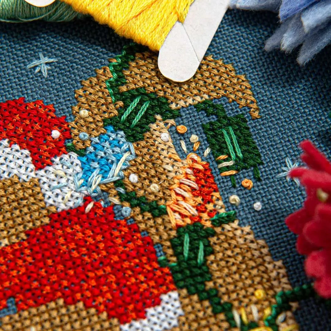 Squirrel's Bright Winter Night Cross Stitch Pattern - Image 4