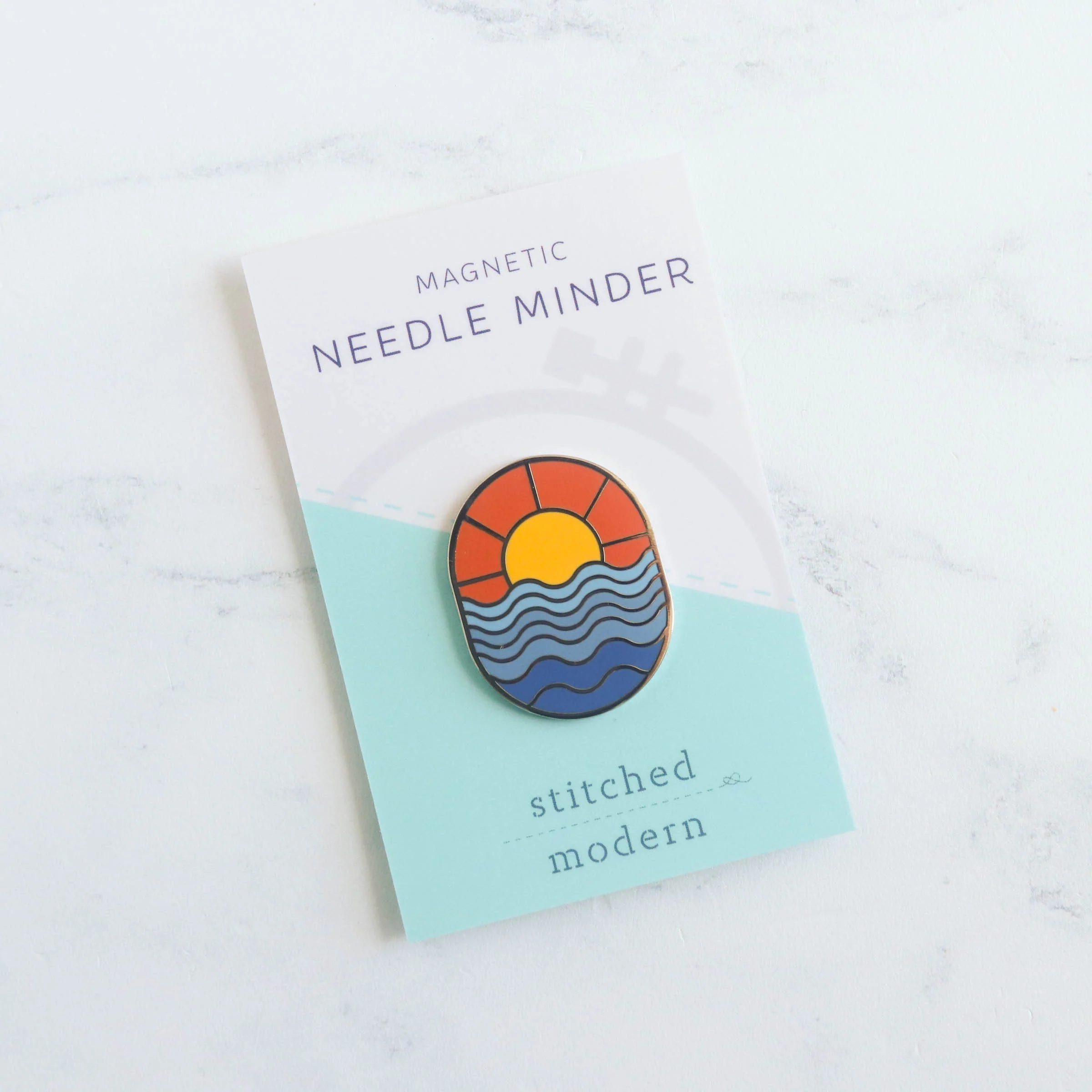 Sunset Waves Magnetic Needle Minder - Image 3