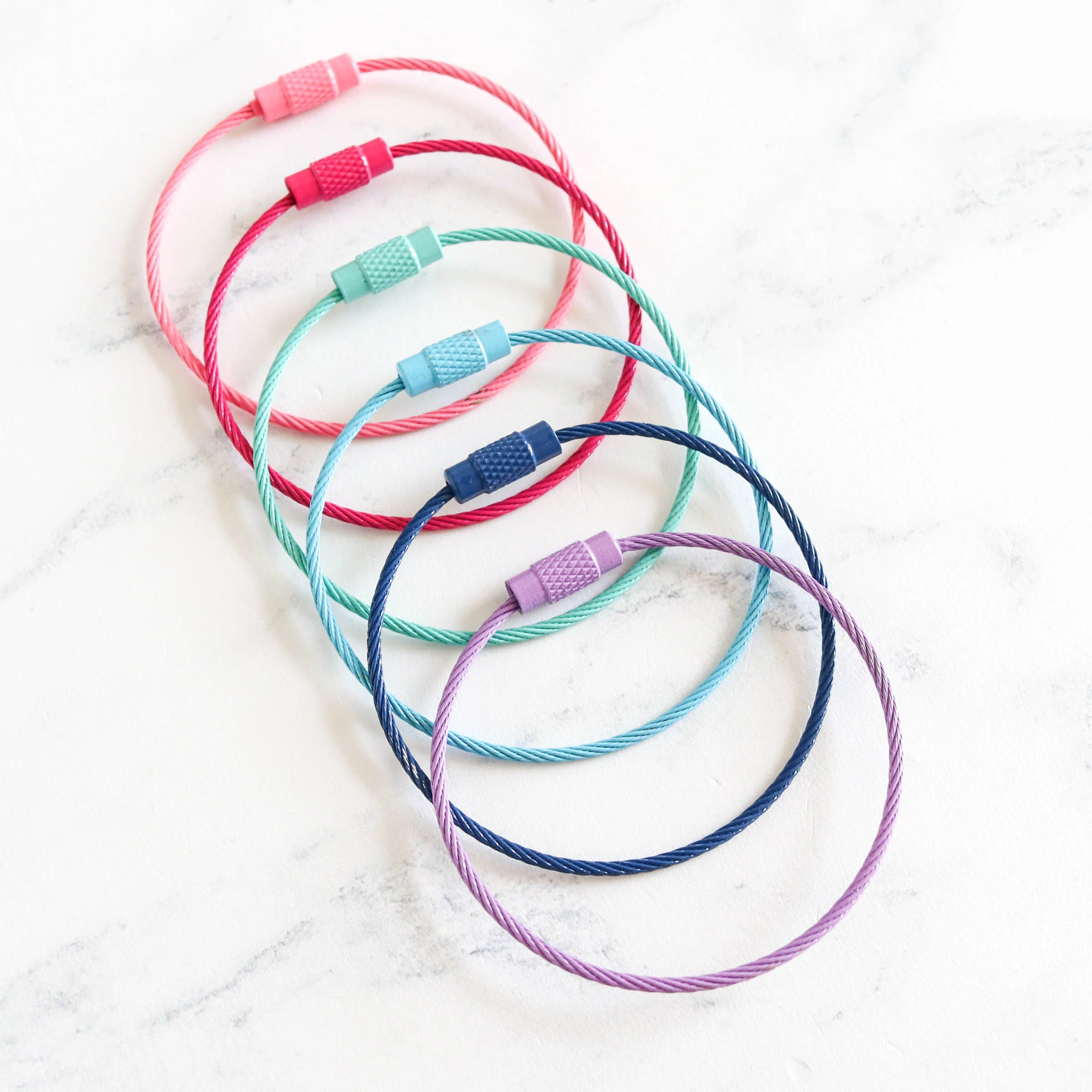 Twist Lock Floss Bobbin Rings - Image 4