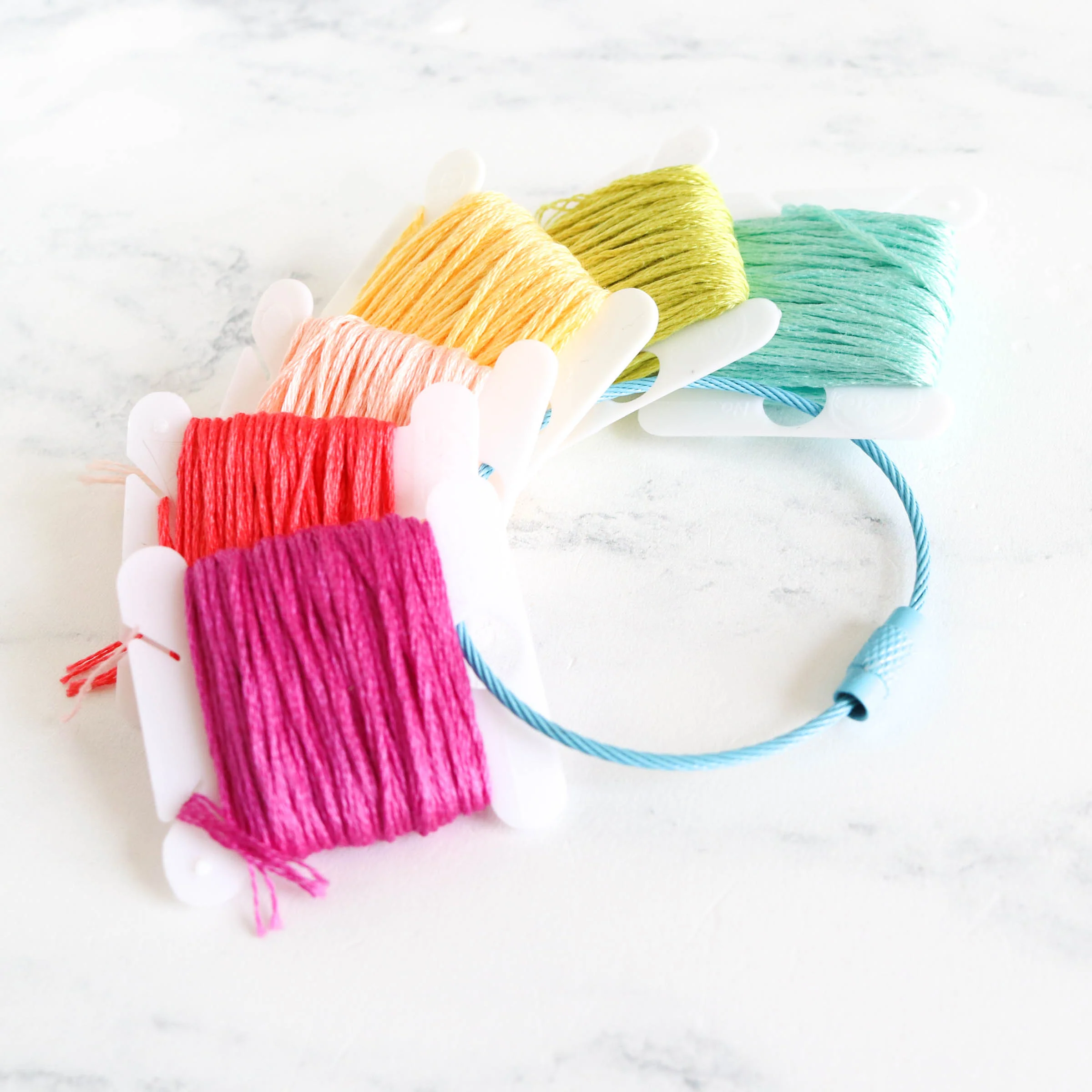 Twist Lock Floss Bobbin Rings - Image 6