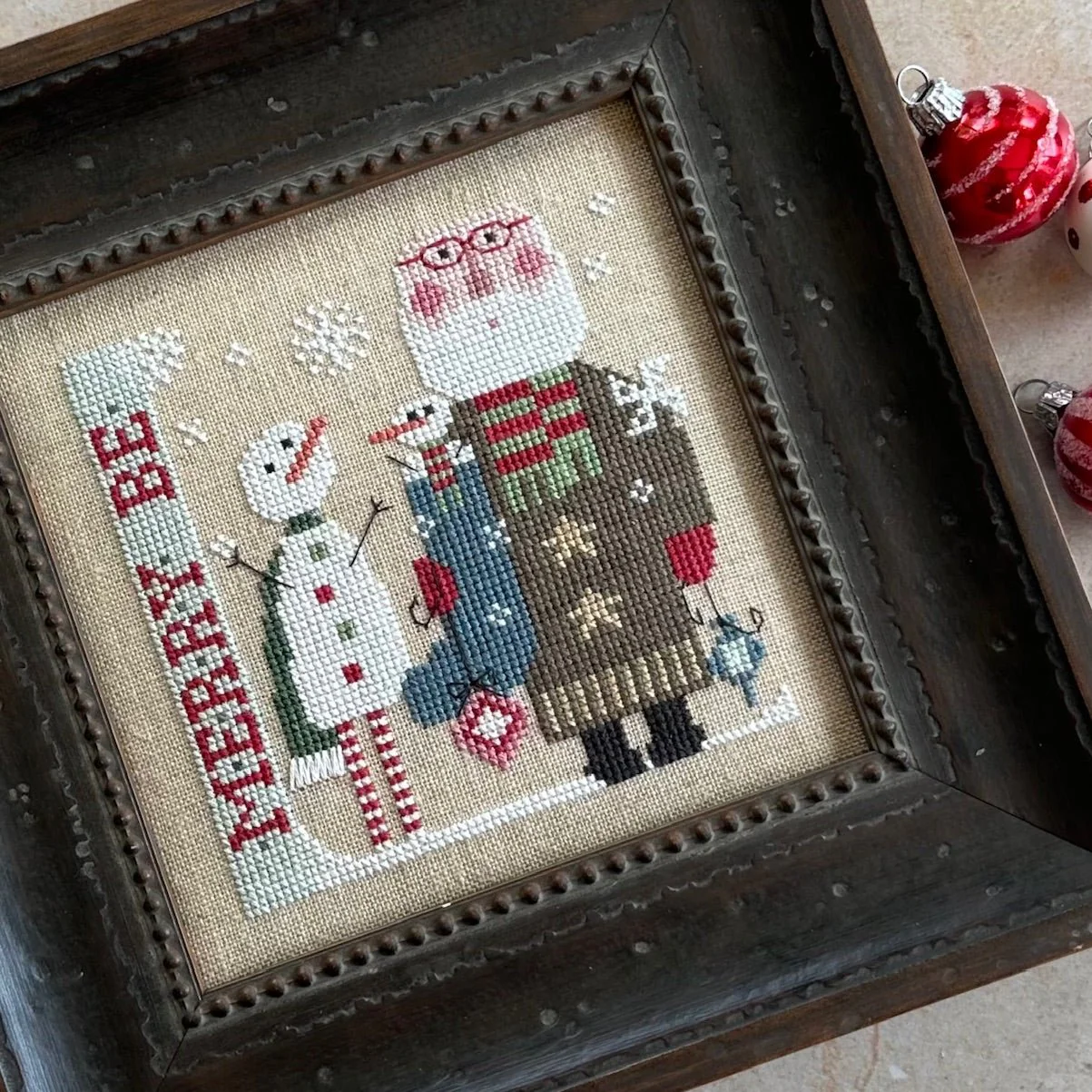 Wee Santa Cross Stitch Pattern - 2024
