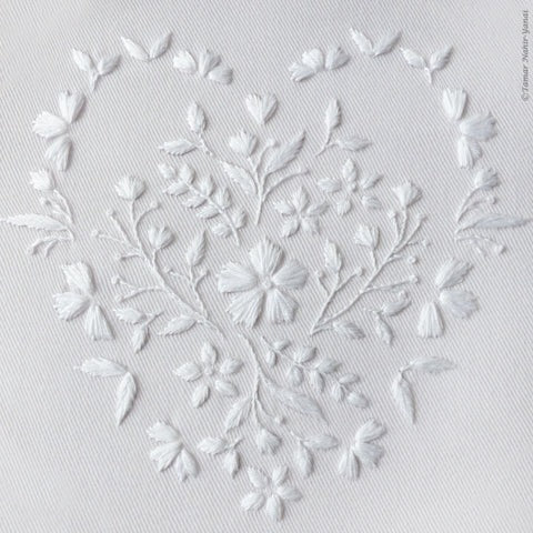 White Heart Hand Embroidery Kit - Image 3