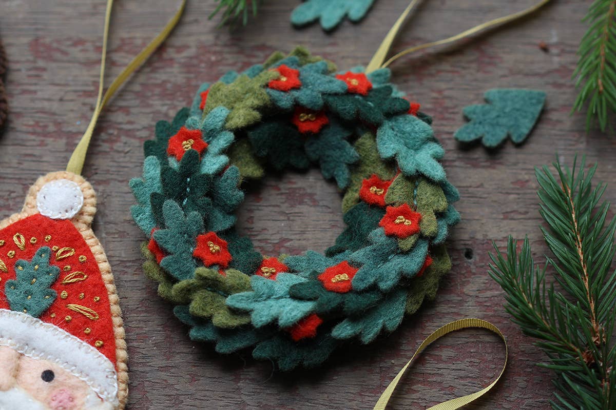 Hand Embroidered Felt Ornament Kit - Wreath - Image 4